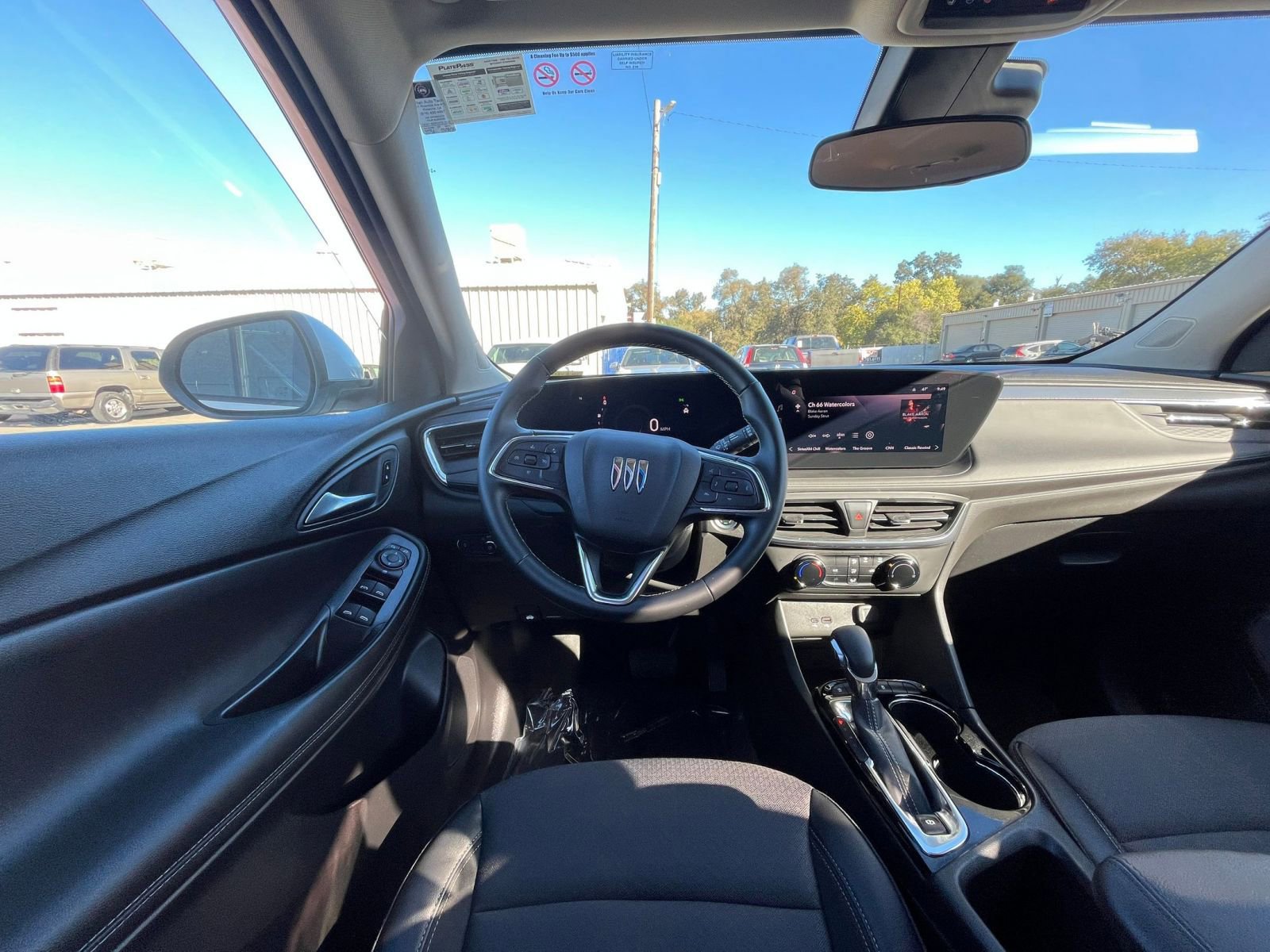 Thumbnail: 2025 Buick Encore GX - 32