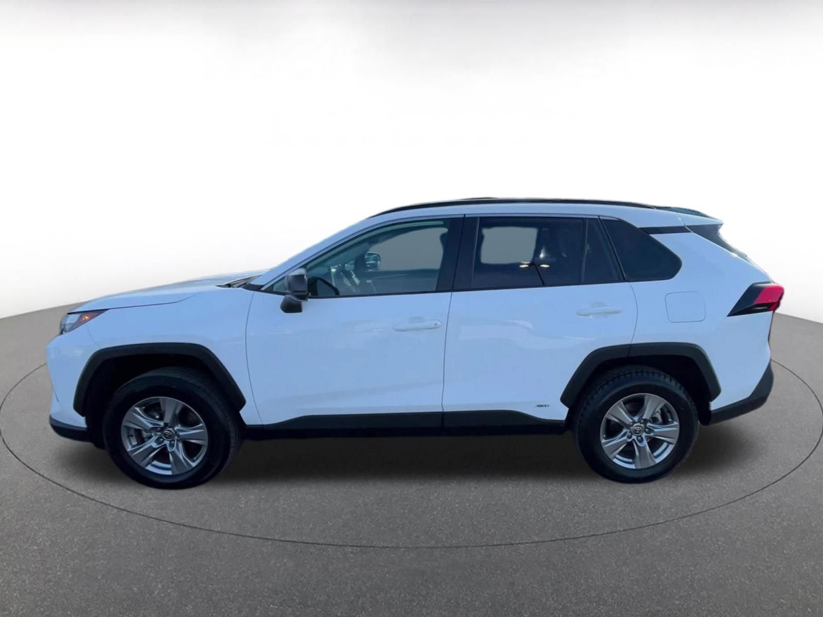 Thumbnail: 2025 Toyota RAV4 - 9