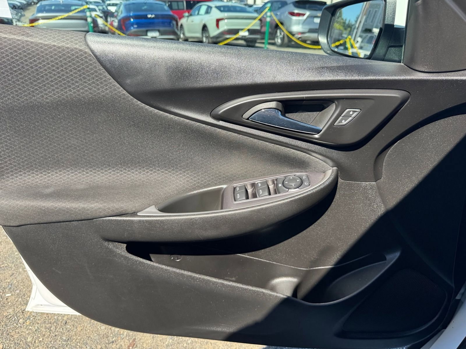 Thumbnail: 2023 Chevrolet Malibu - 18