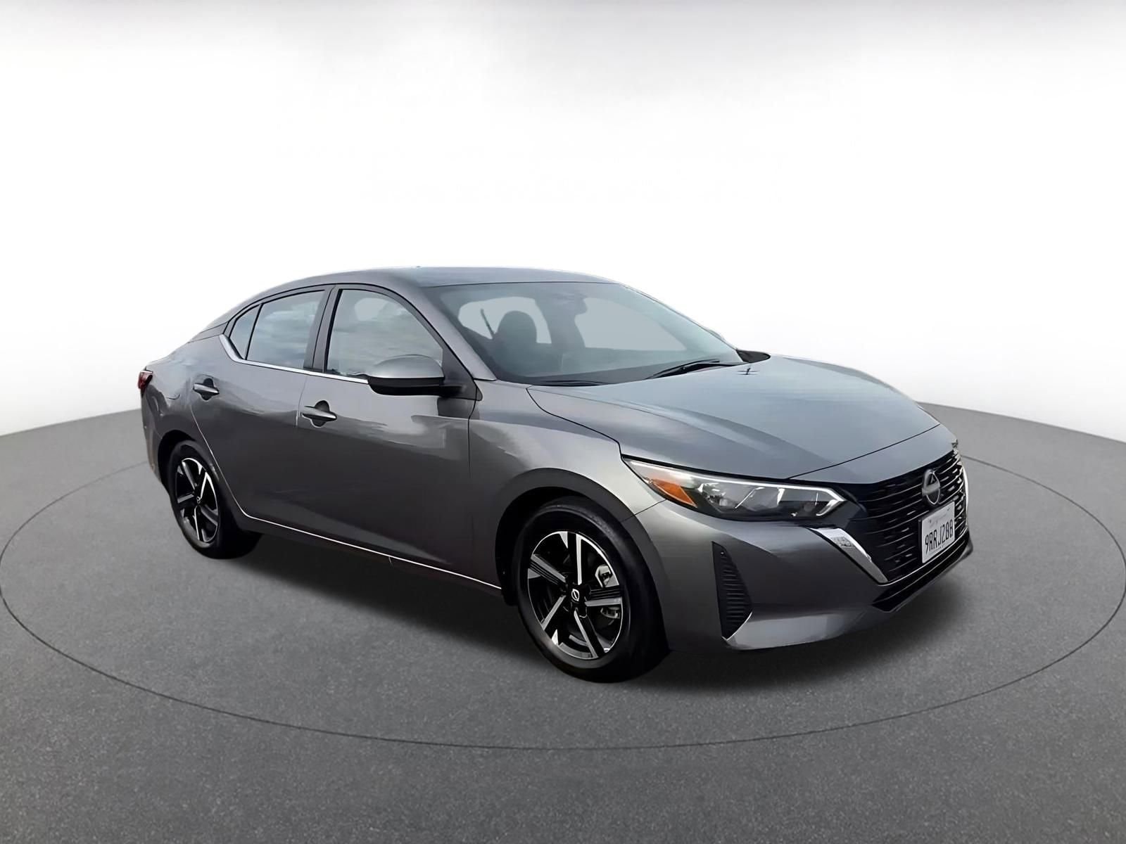 Thumbnail: 2025 Nissan Sentra - 2