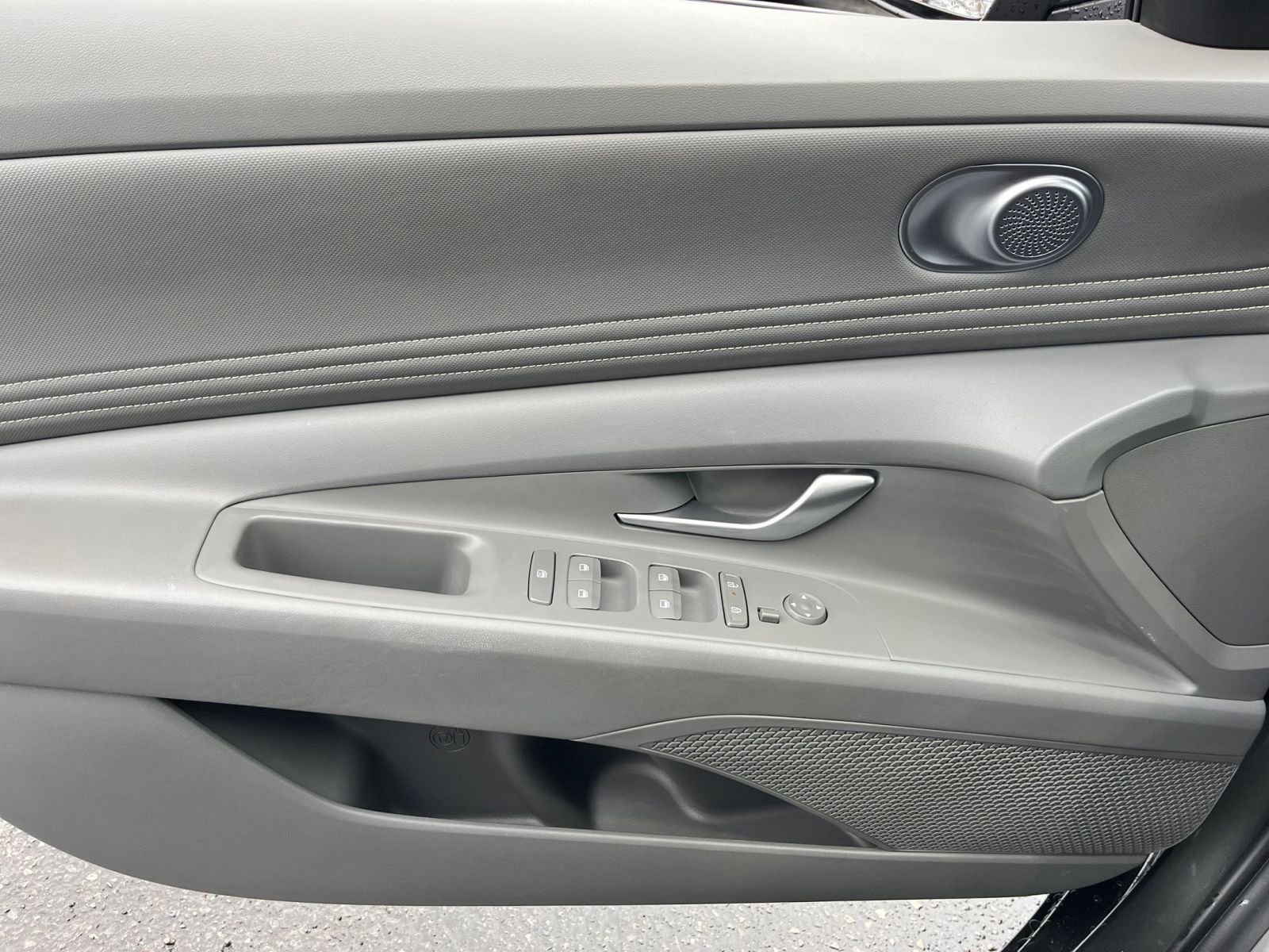 Thumbnail: 2025 Hyundai Elantra - 20