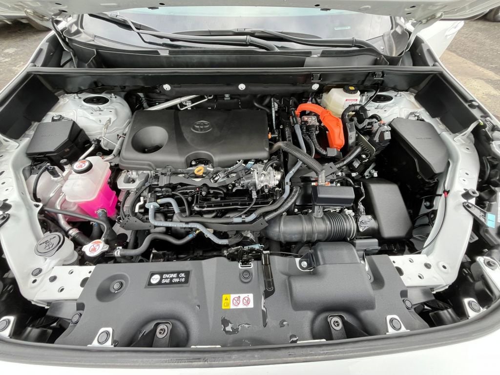 Thumbnail: 2025 Toyota RAV4 - 28