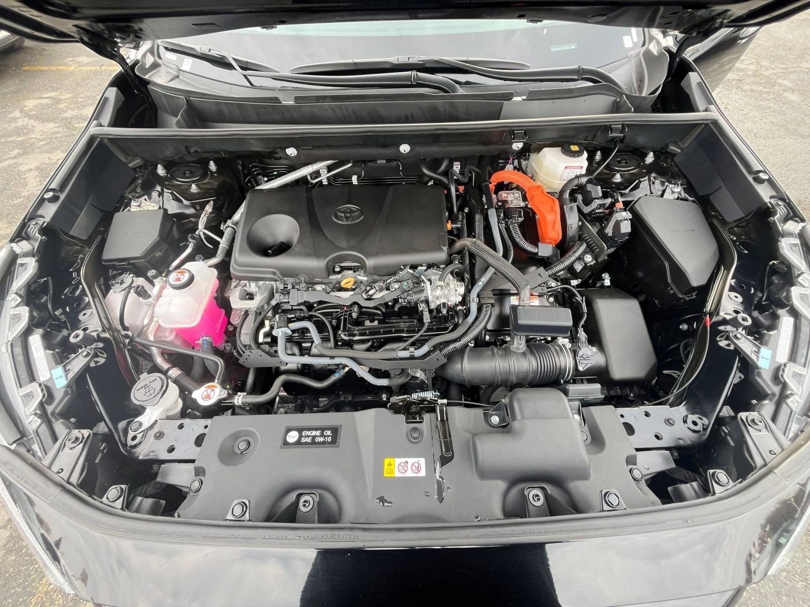 Thumbnail: 2025 Toyota RAV4 - 31