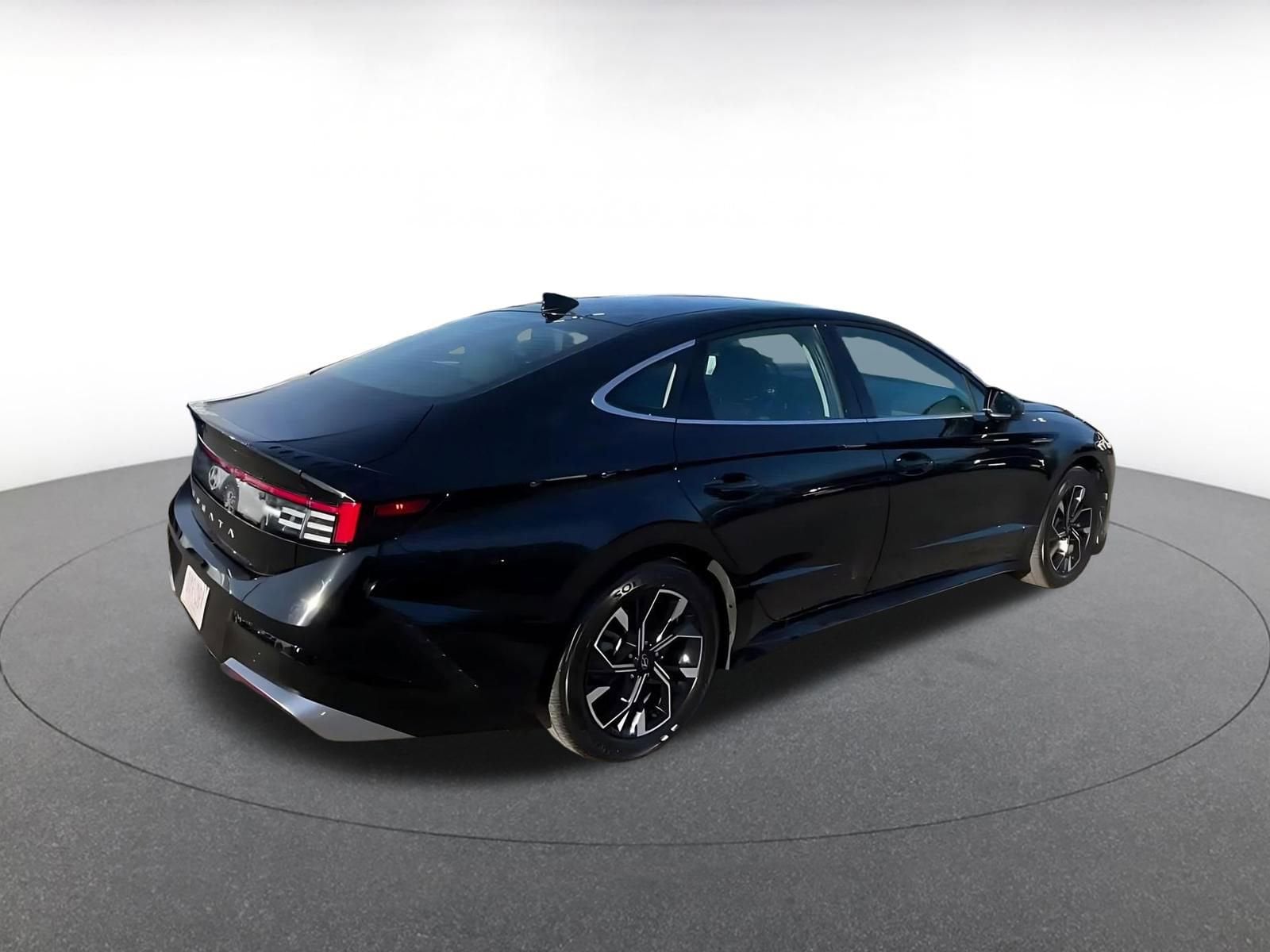 Thumbnail: 2025 Hyundai Sonata - 11