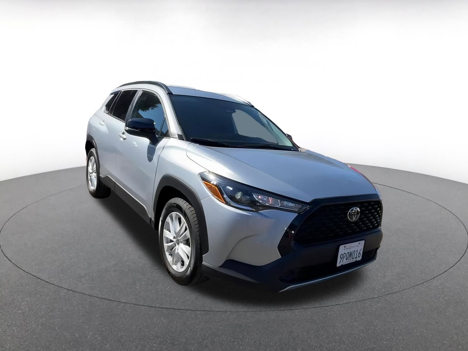 Thumbnail: 2025 Toyota Corolla Cross - 3