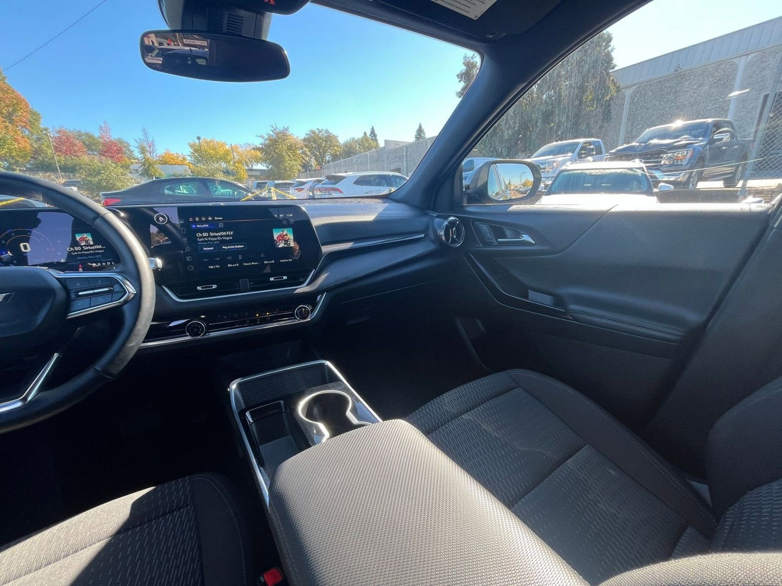 Thumbnail: 2025 Chevrolet Equinox - 34