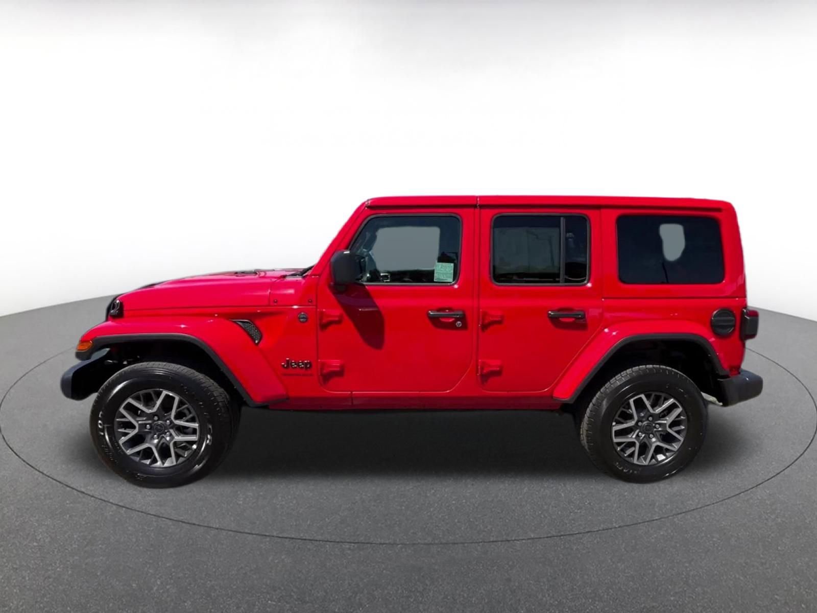 Thumbnail: 2025 Jeep Wrangler - 9