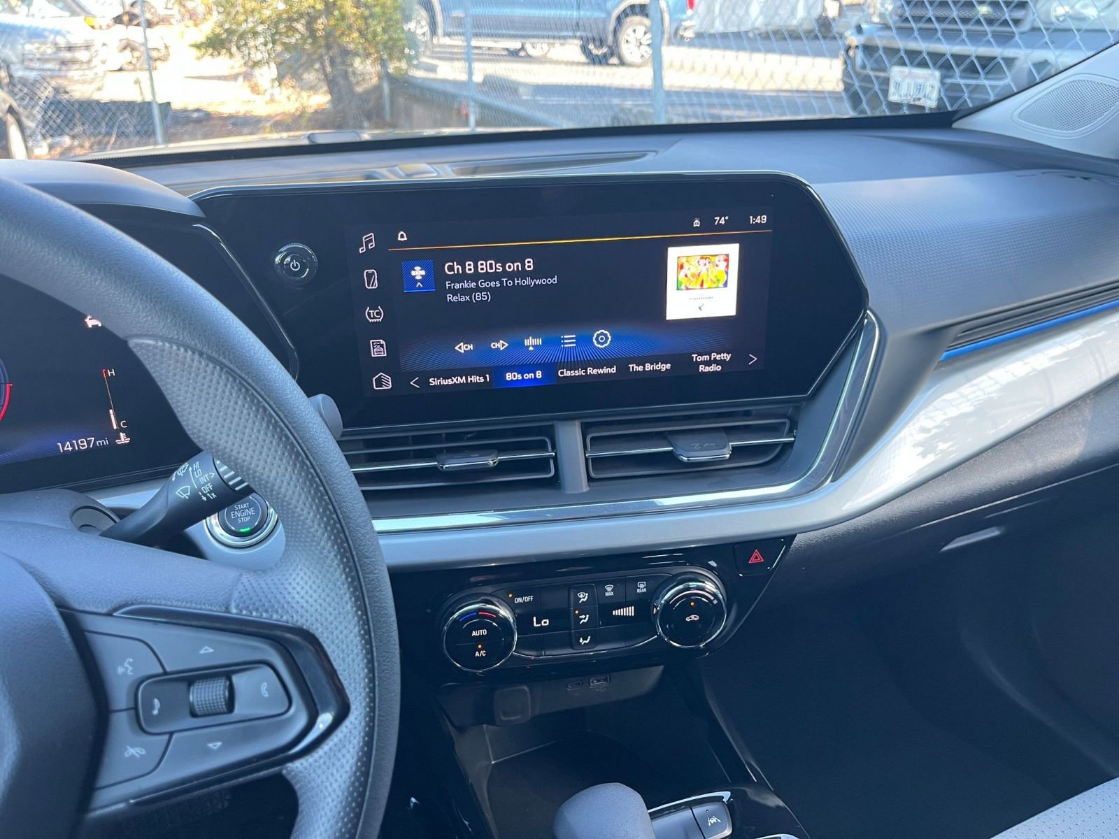 Thumbnail: 2025 Chevrolet Trax - 18