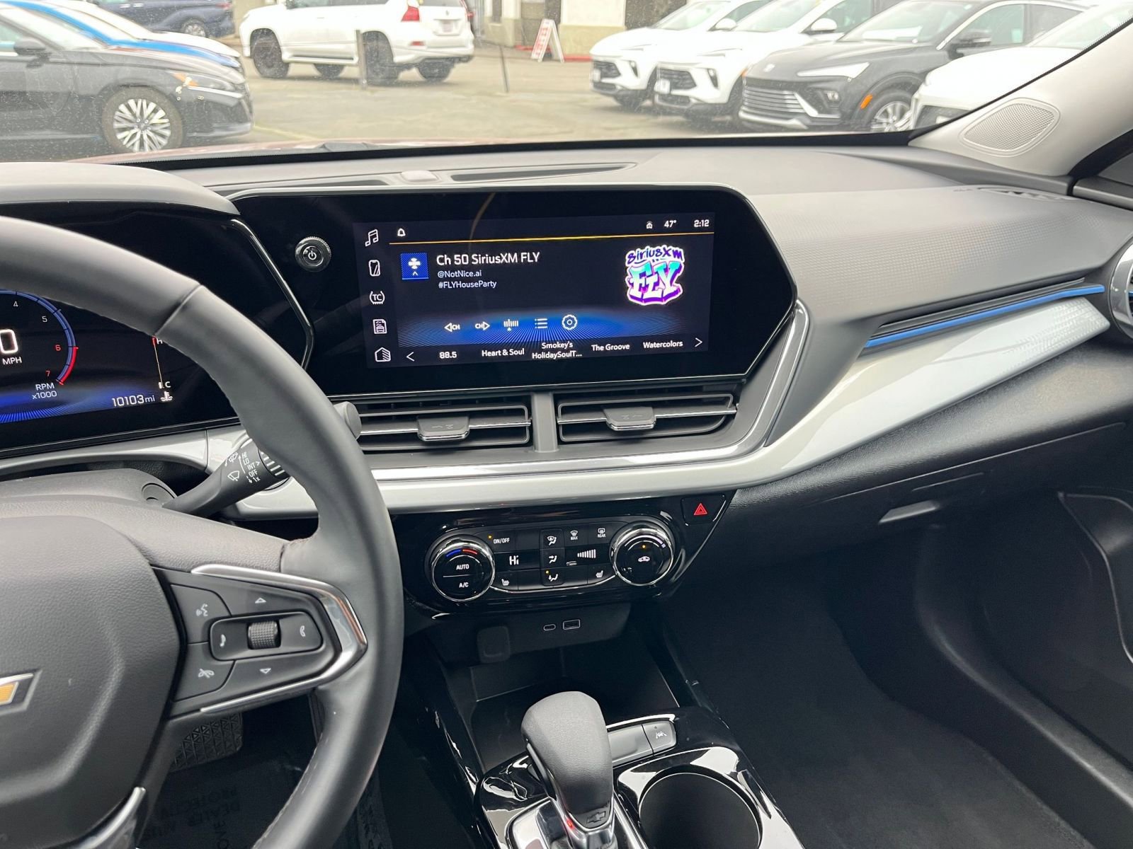 Thumbnail: 2025 Chevrolet Trax - 17