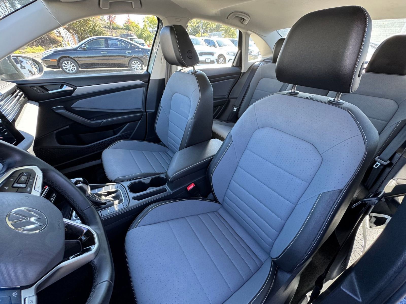 Thumbnail: 2025 Volkswagen Jetta - 35