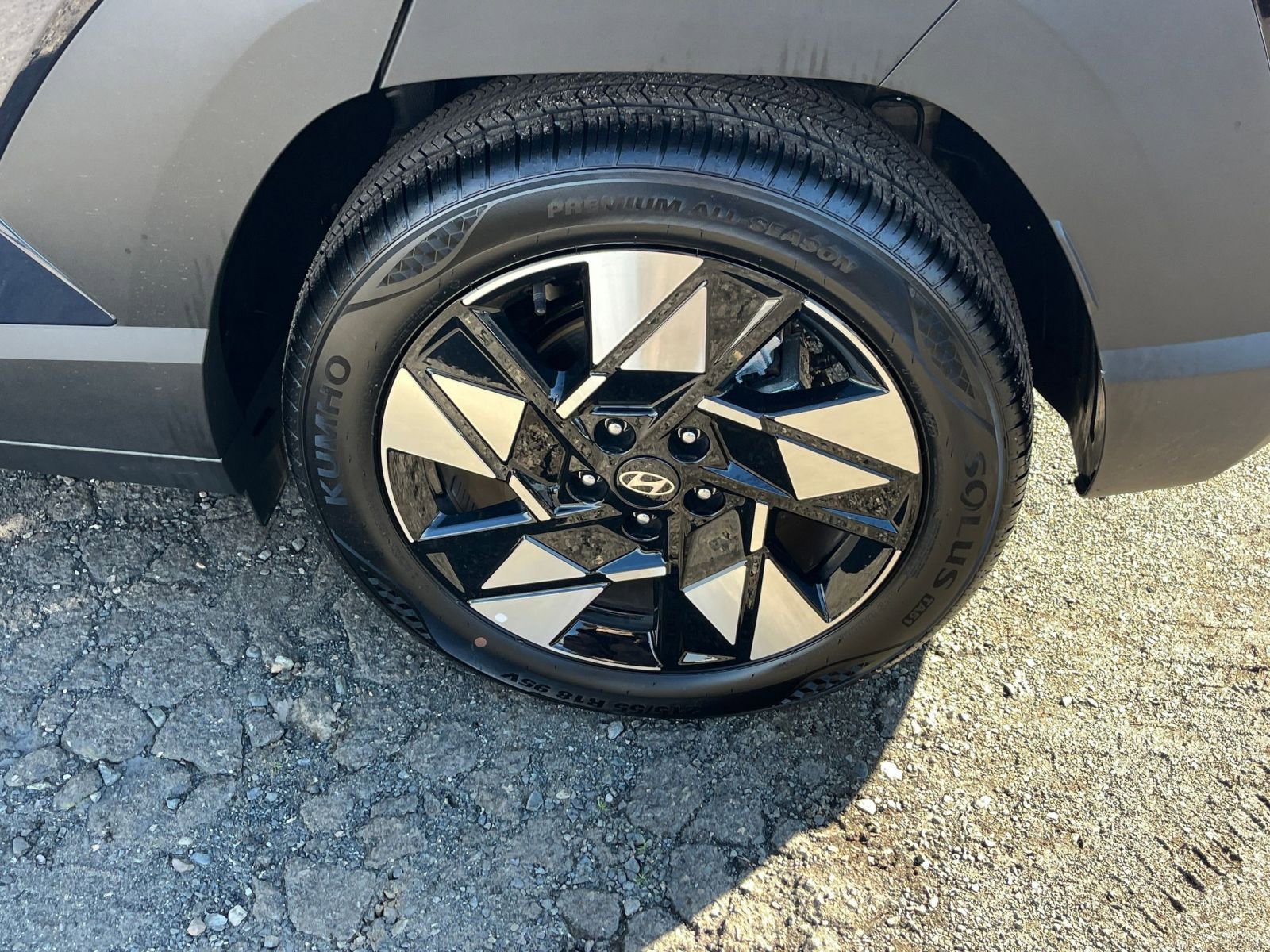 Thumbnail: 2025 Hyundai Kona - 31