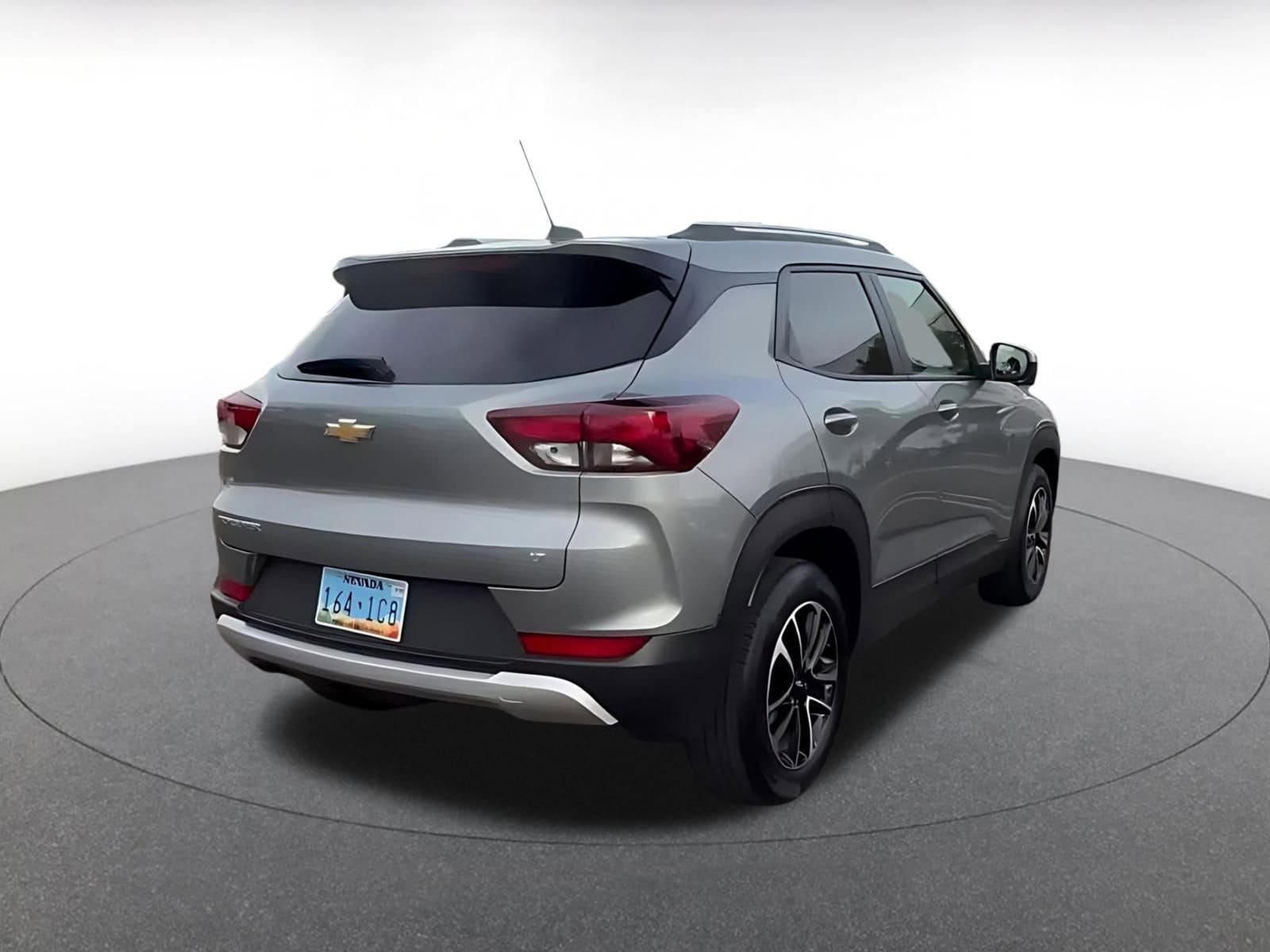 Thumbnail: 2025 Chevrolet TrailBlazer - 15