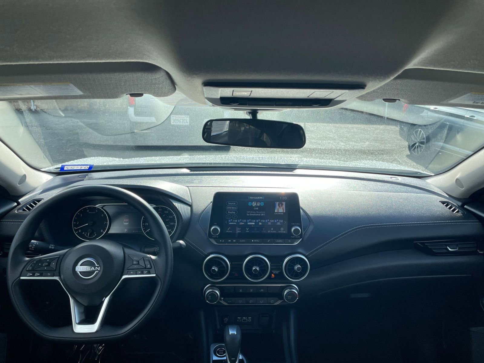 Thumbnail: 2025 Nissan Sentra - 31