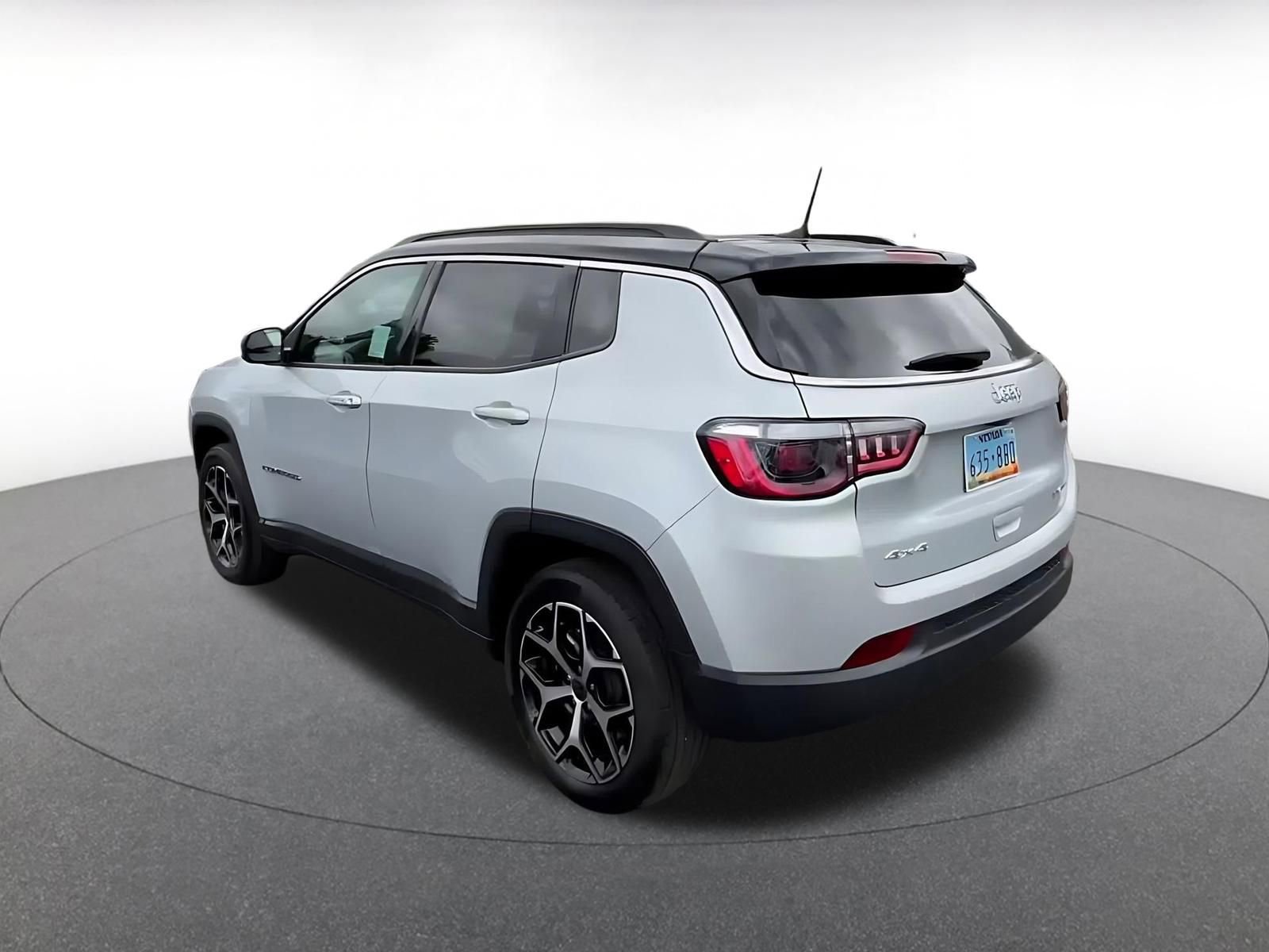 Thumbnail: 2025 Jeep Compass - 10