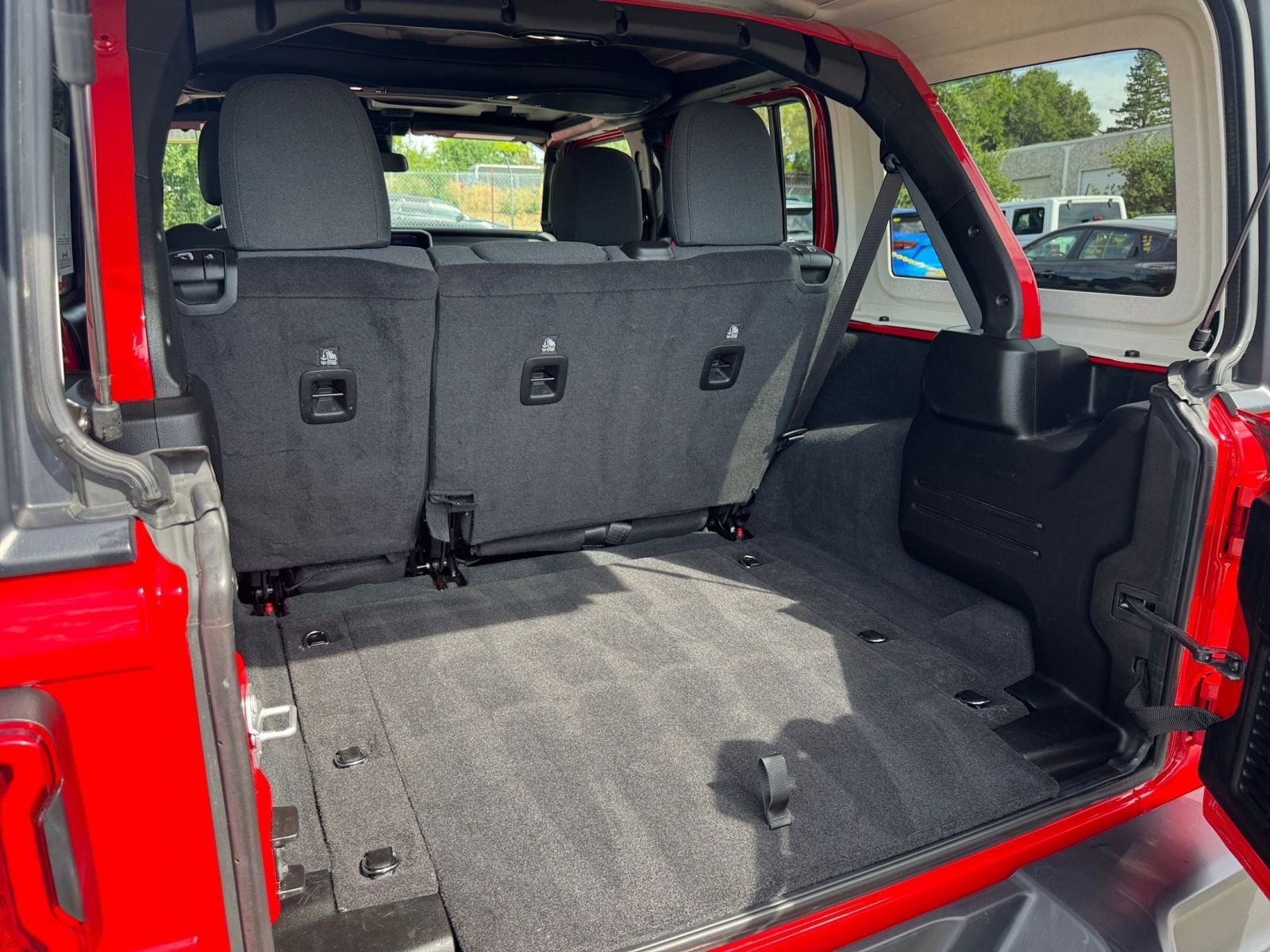 Thumbnail: 2025 Jeep Wrangler - 30