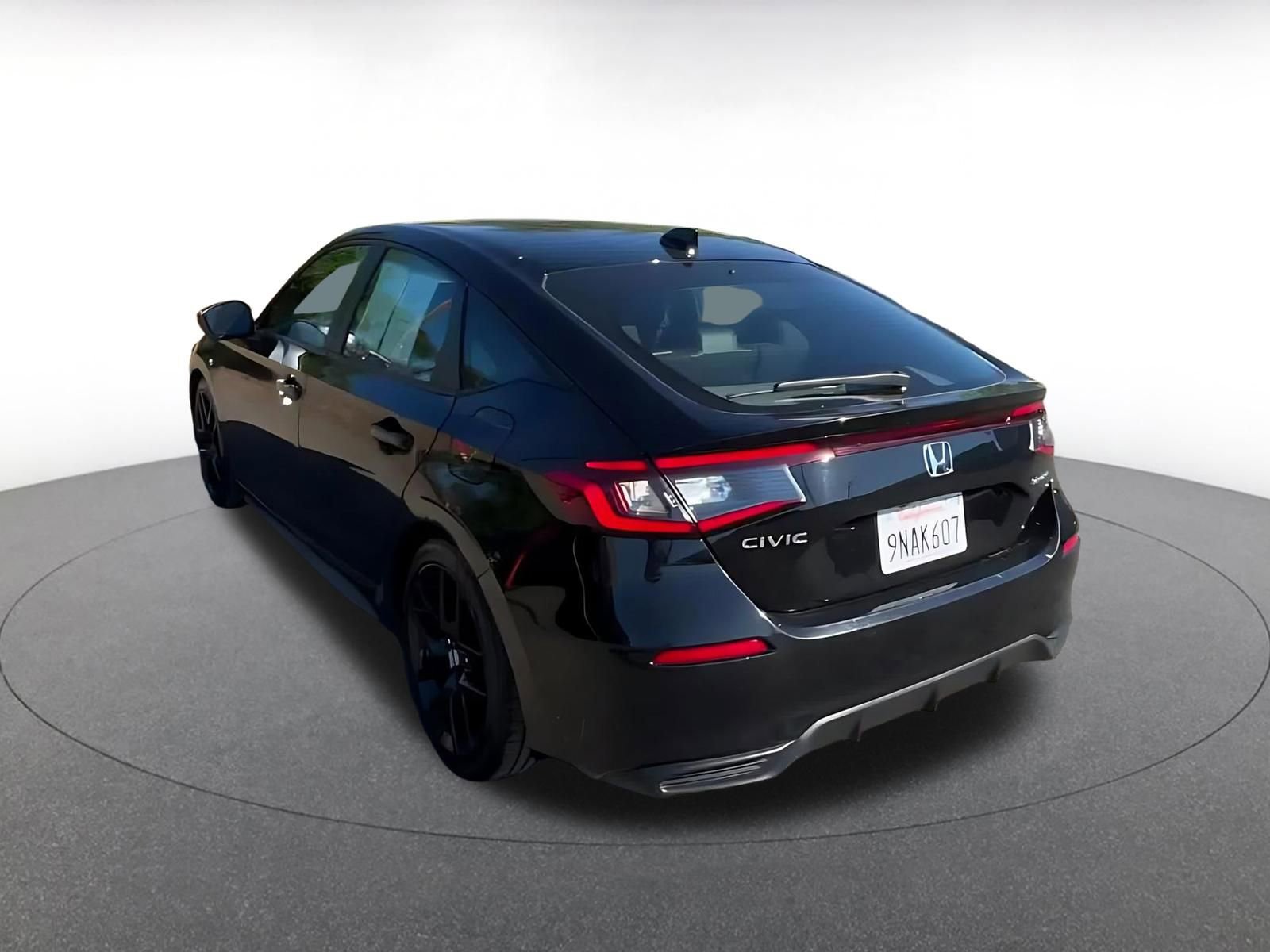 Thumbnail: 2024 Honda Civic - 11