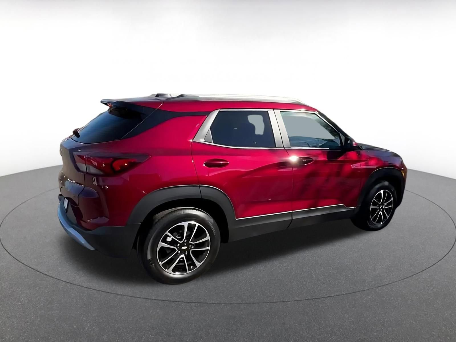 Thumbnail: 2025 Chevrolet TrailBlazer - 15