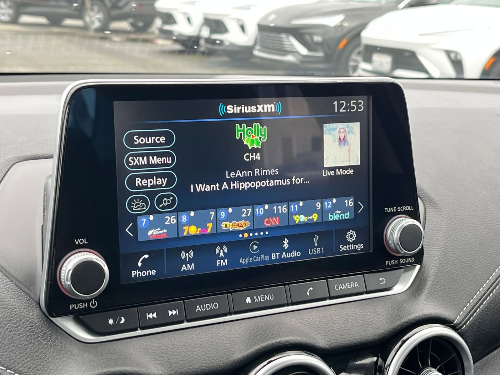 Thumbnail: 2025 Nissan Sentra - 25