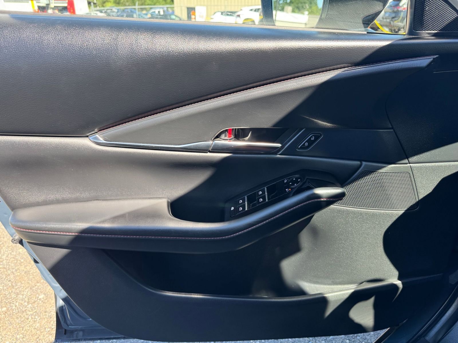 Thumbnail: 2025 Mazda CX-30 - 18