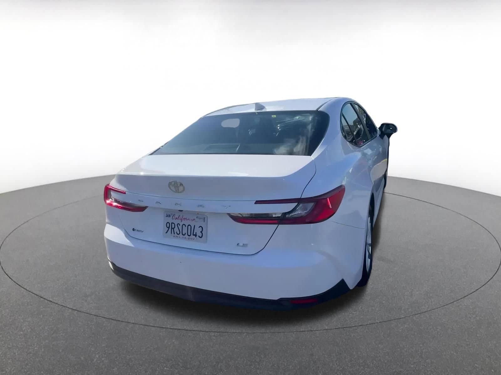 Thumbnail: 2025 Toyota Camry - 15