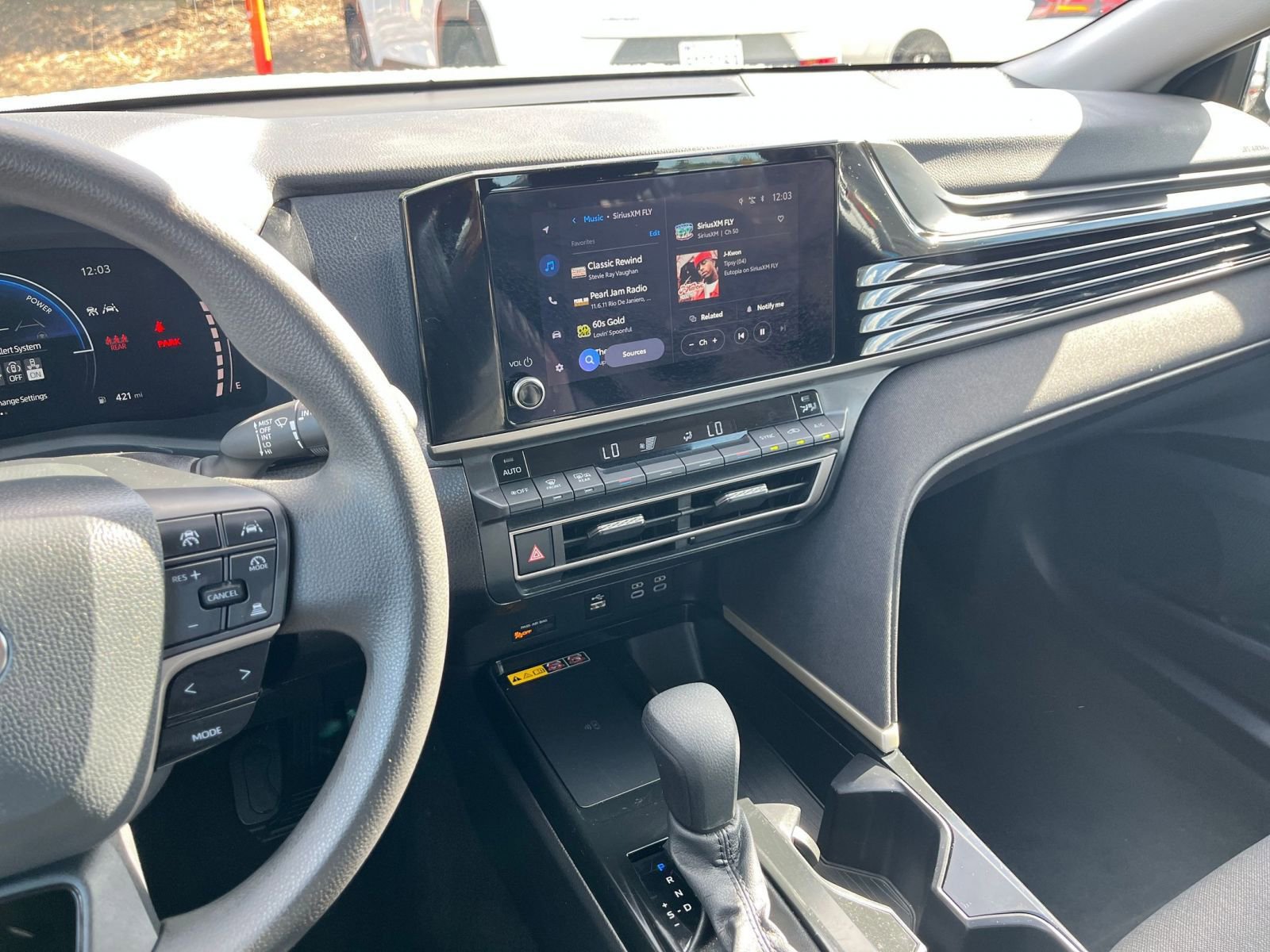 Thumbnail: 2025 Toyota Camry - 18