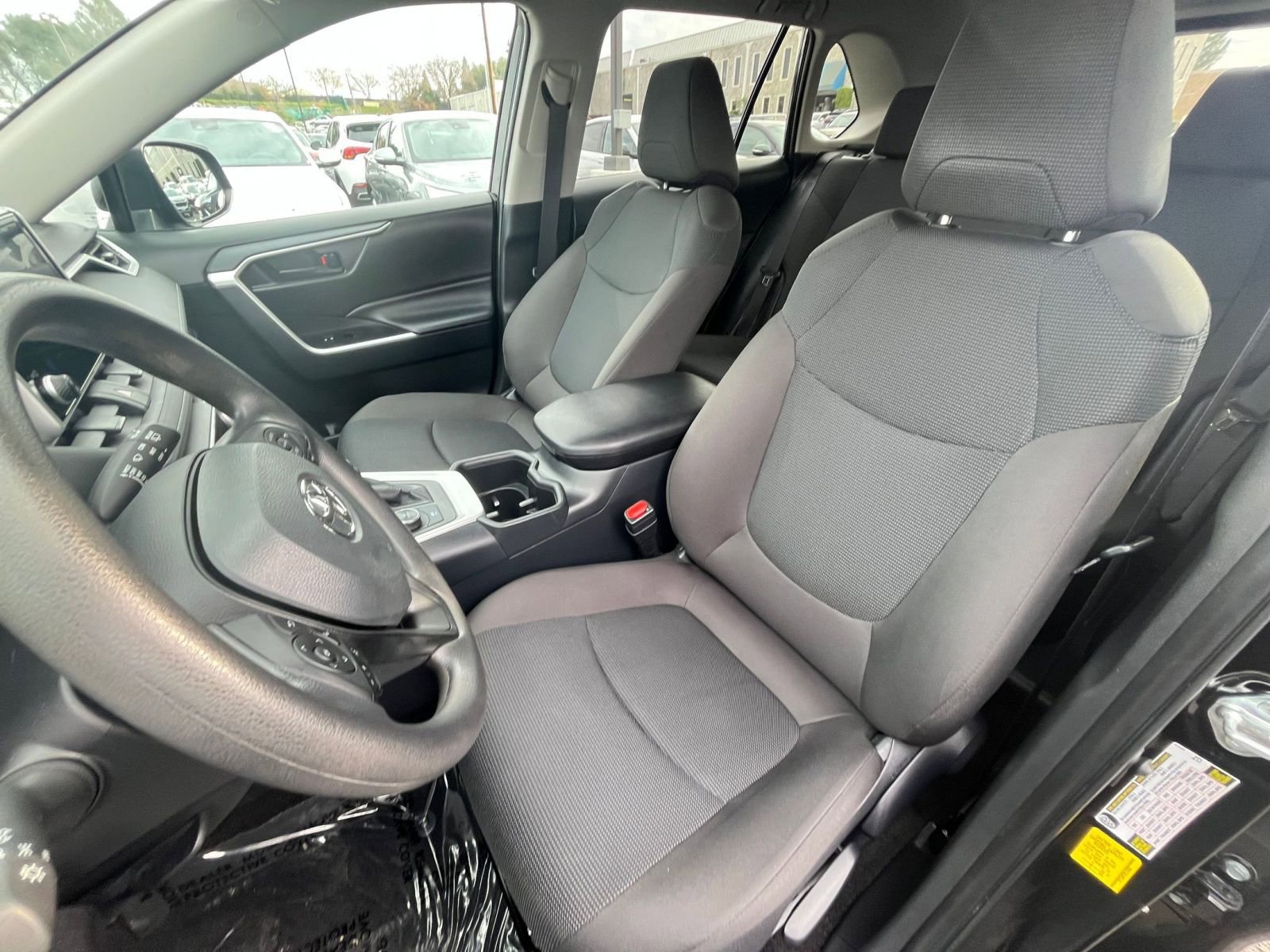 Thumbnail: 2025 Toyota RAV4 - 35