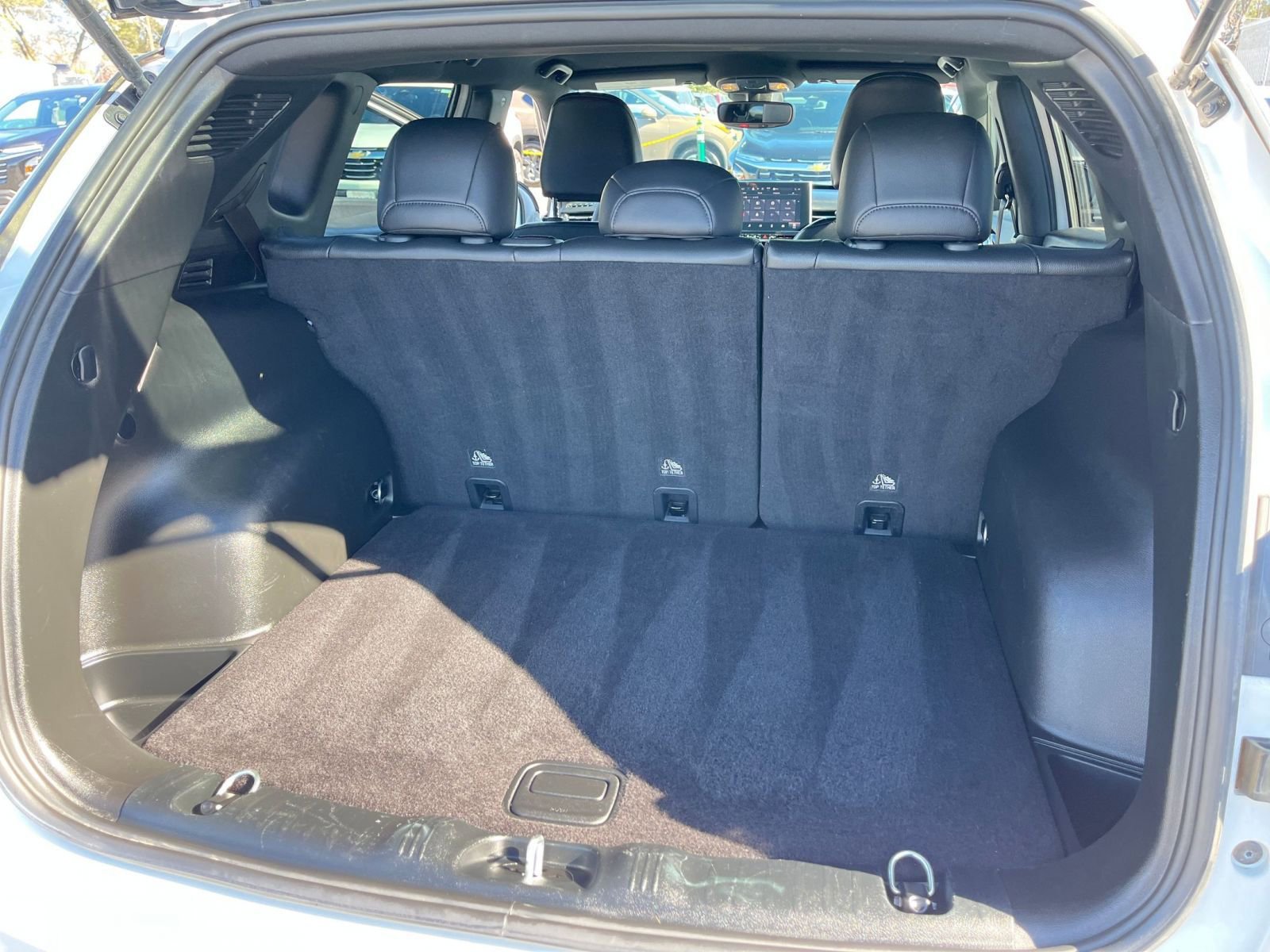 Thumbnail: 2025 Jeep Compass - 32