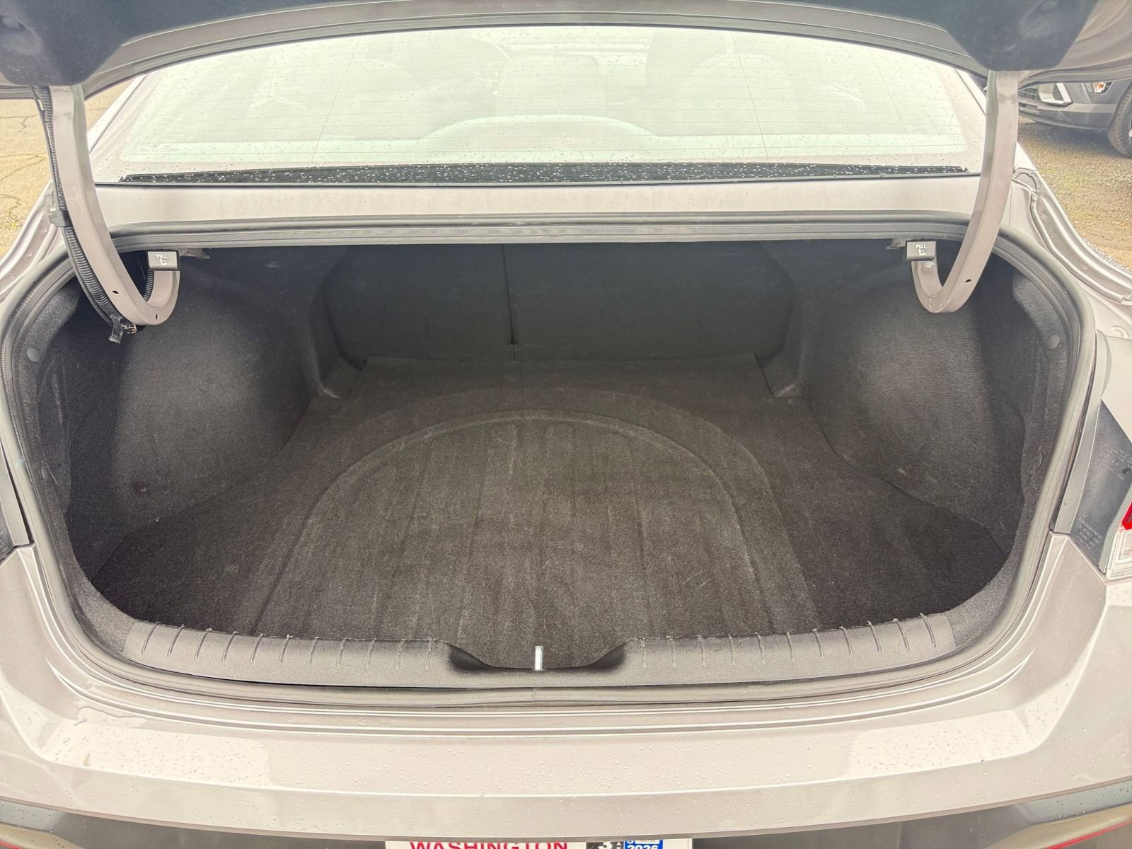 Thumbnail: 2025 Hyundai Elantra - 31