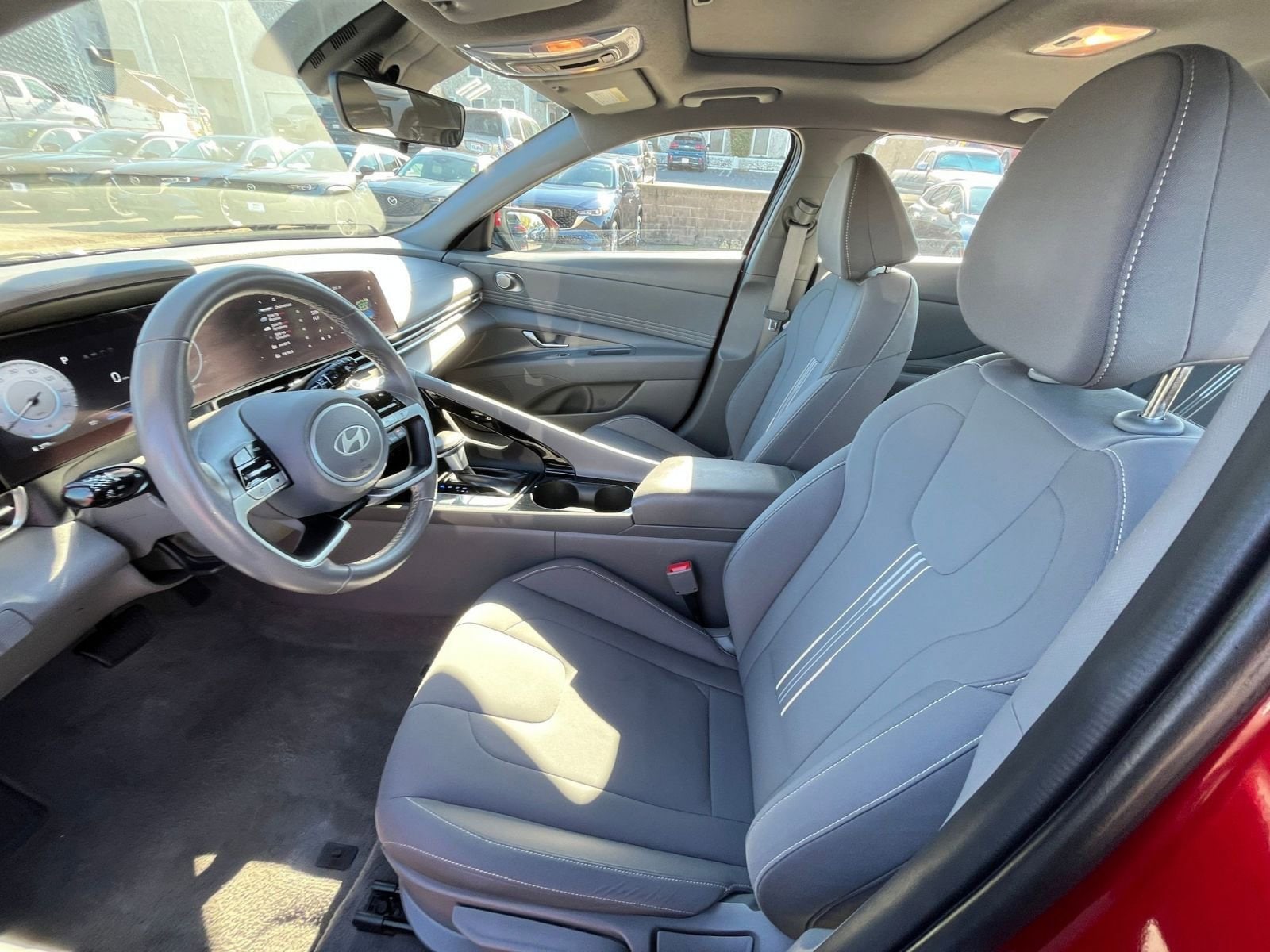 Thumbnail: 2025 Hyundai Elantra - 24