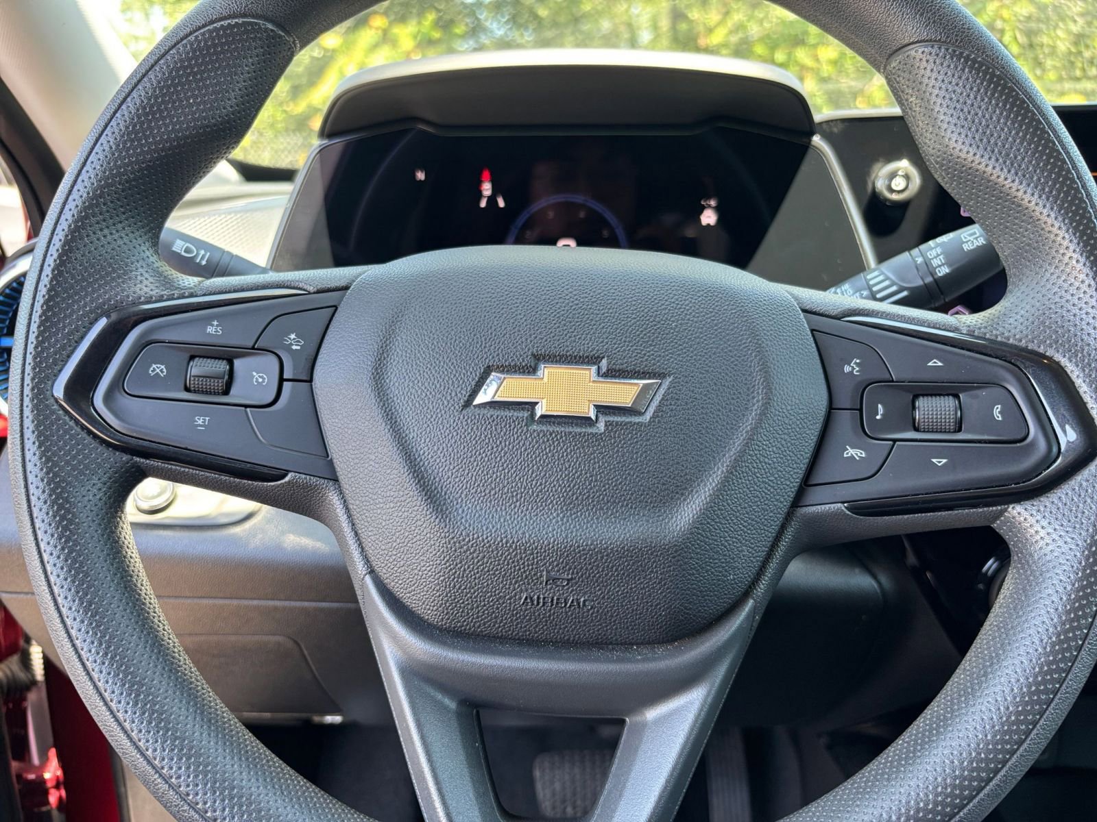 Thumbnail: 2025 Chevrolet Trax - 27