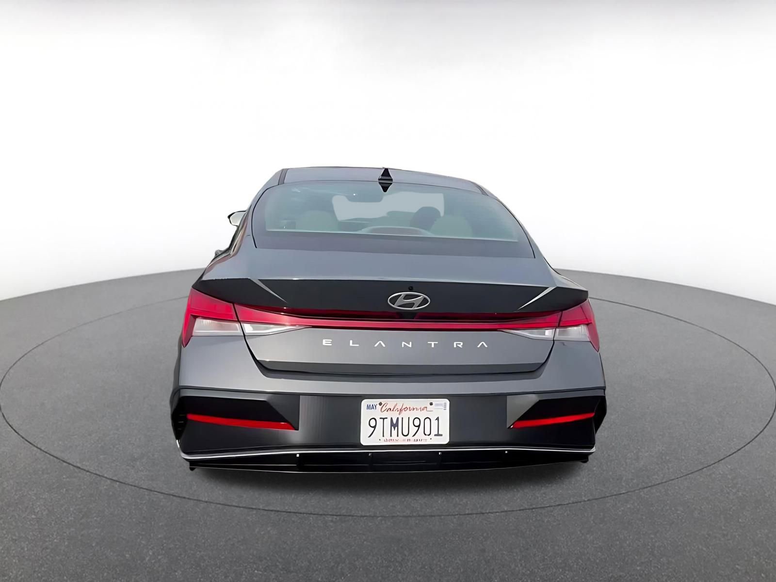 Thumbnail: 2025 Hyundai Elantra - 12