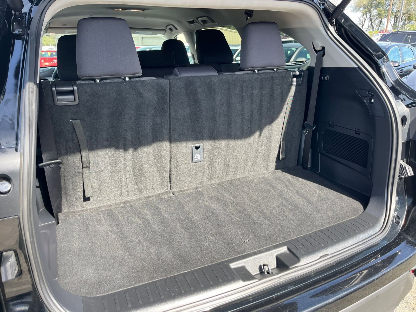 Thumbnail: 2025 Toyota Highlander - 34