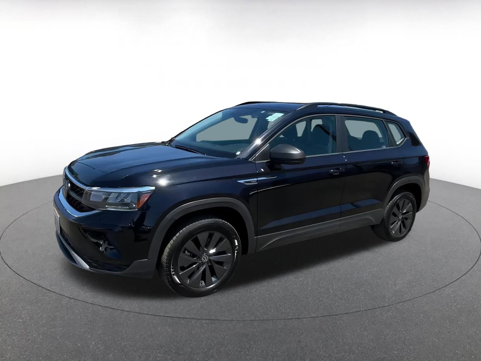 Thumbnail: 2024 Volkswagen Taos - 7