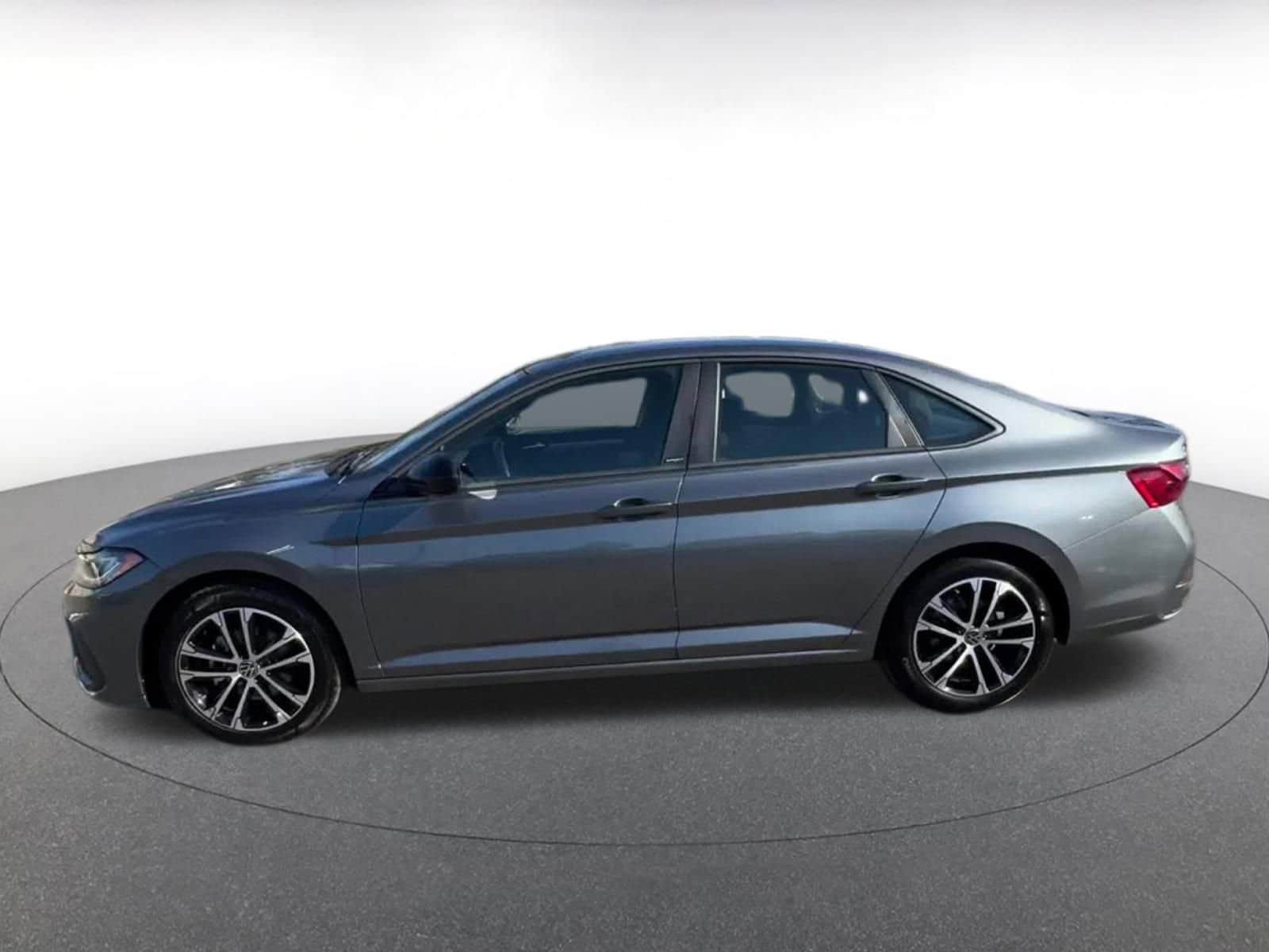 Thumbnail: 2025 Volkswagen Jetta - 9