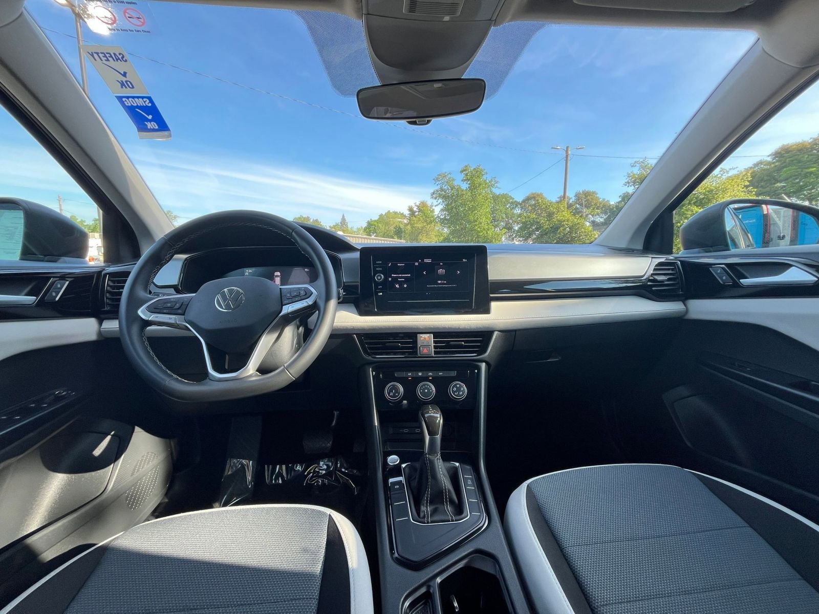 Thumbnail: 2025 Volkswagen Taos - 31