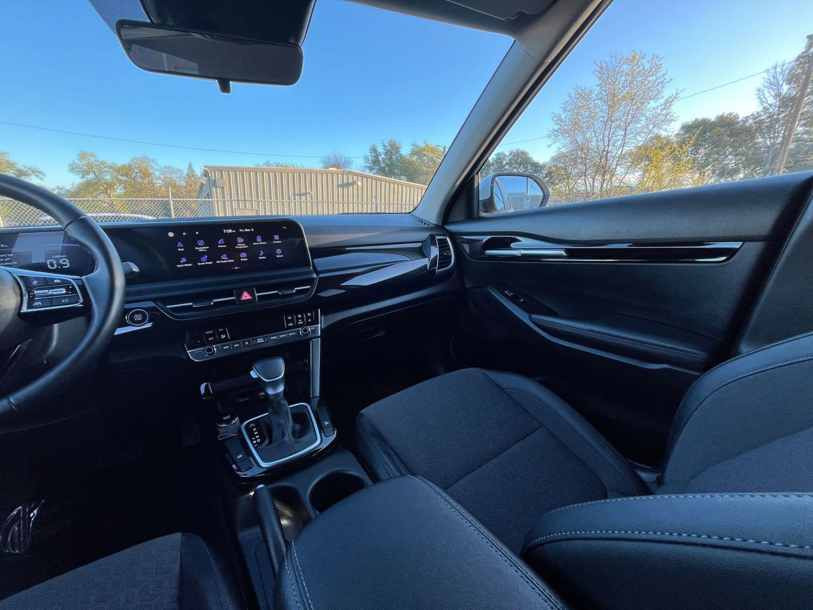 Thumbnail: 2025 Kia Seltos - 35