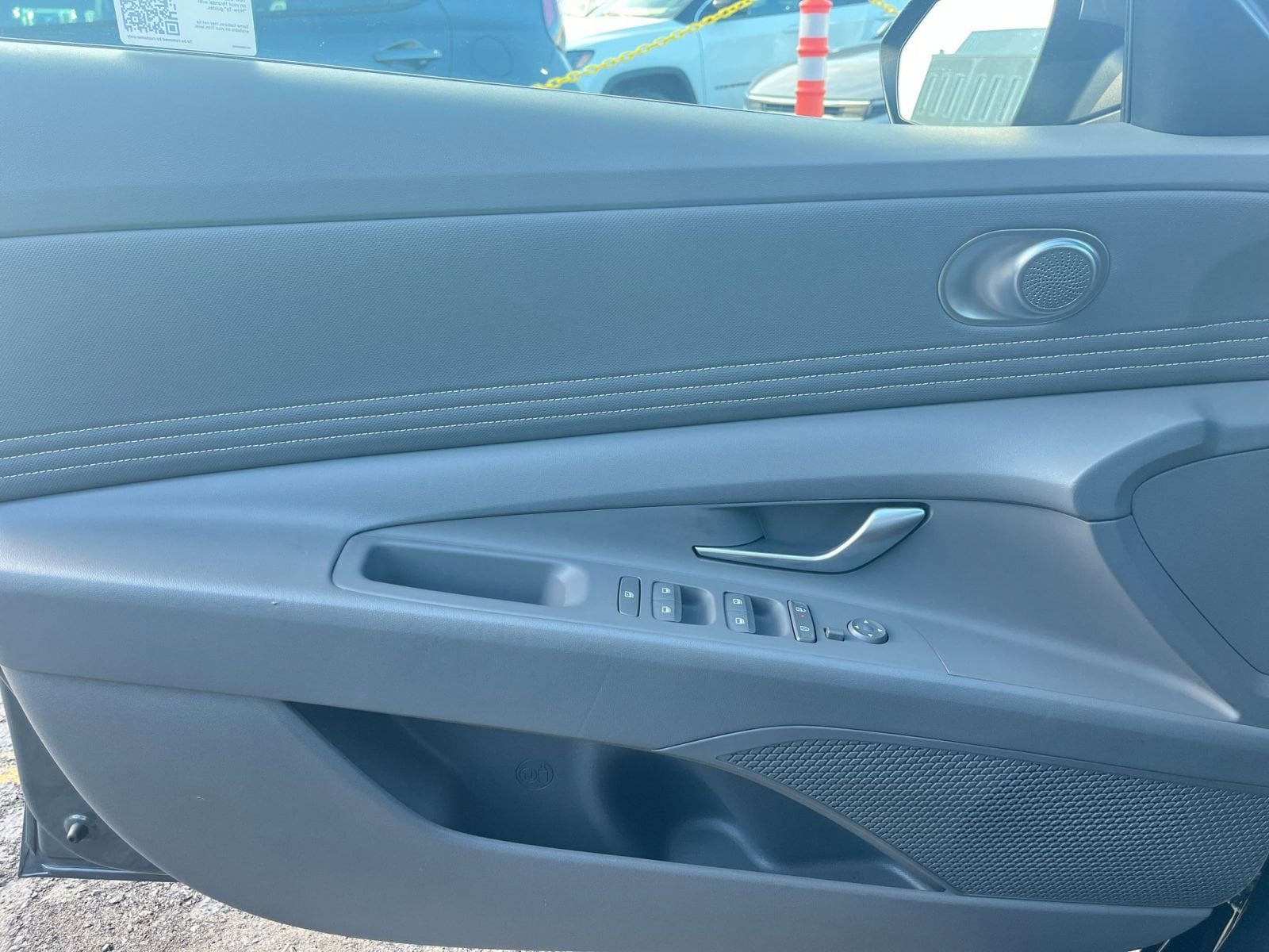 Thumbnail: 2025 Hyundai Elantra - 20