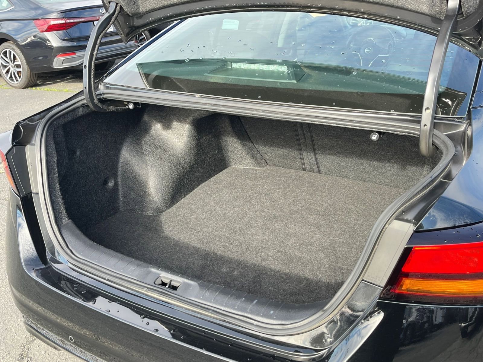 Thumbnail: 2025 Nissan Altima - 30