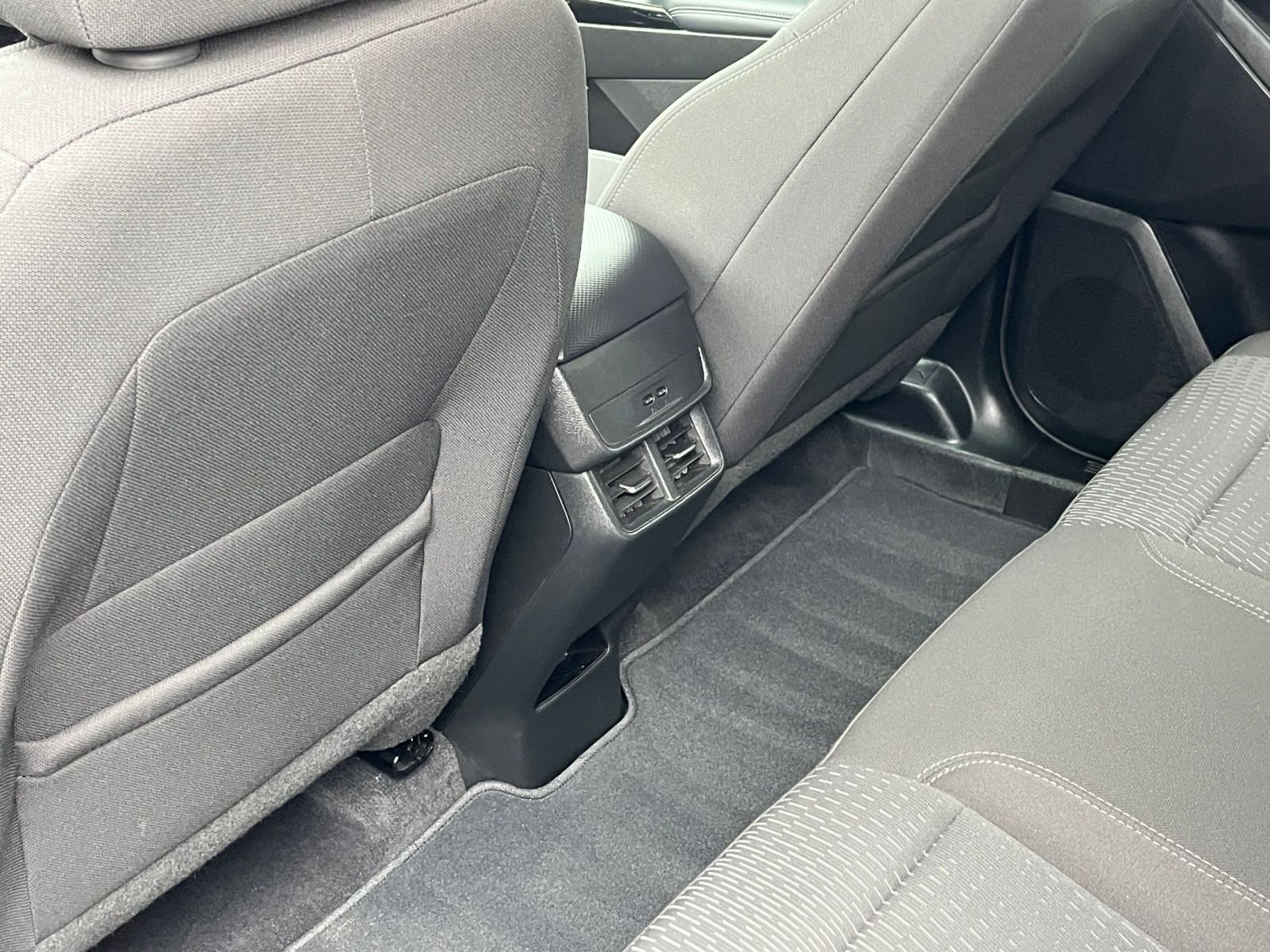 Thumbnail: 2025 Chevrolet Equinox - 23