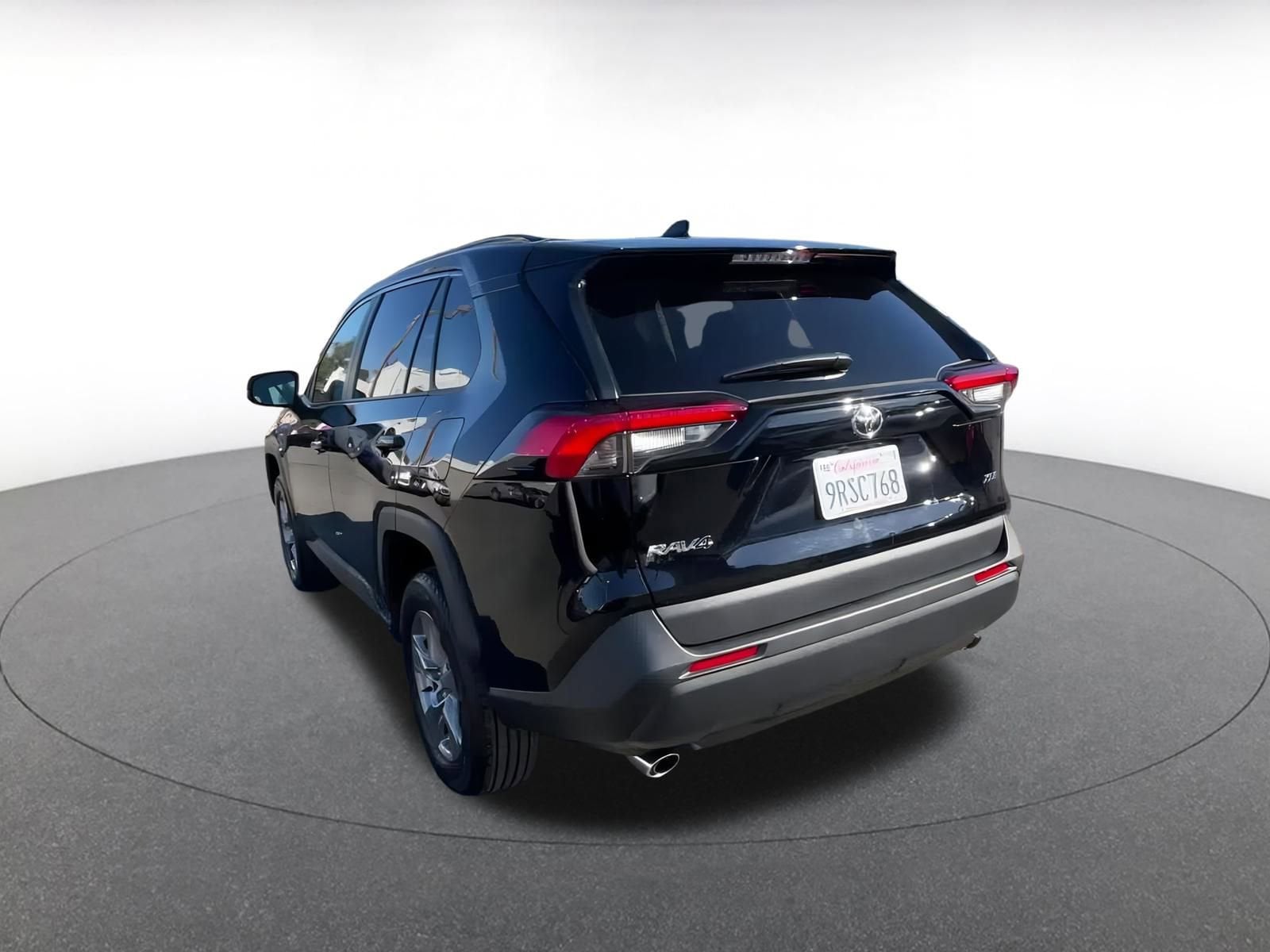 Thumbnail: 2025 Toyota RAV4 - 11