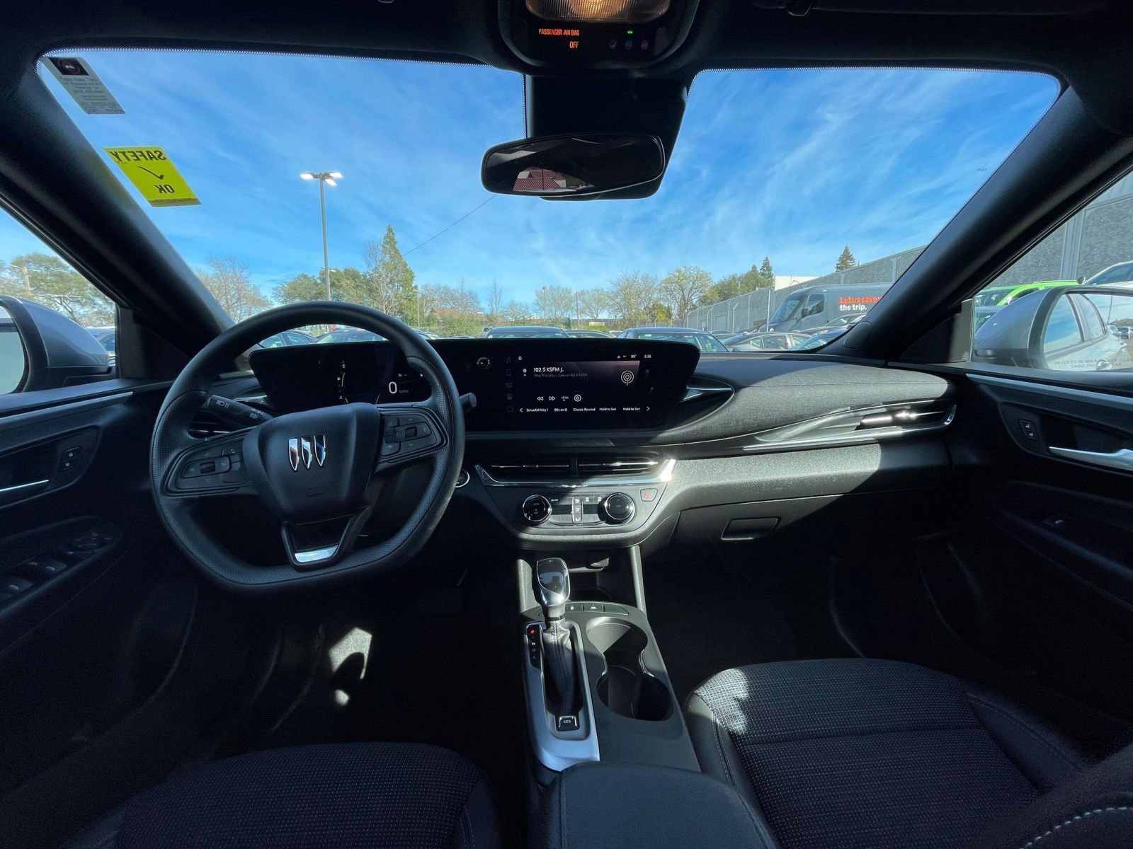 Thumbnail: 2025 Buick Envista - 32