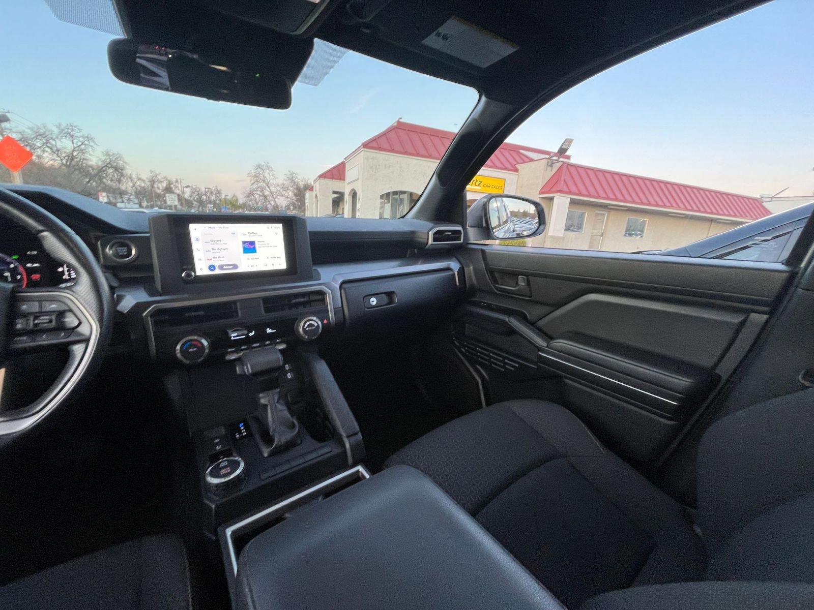 Thumbnail: 2025 Toyota 4Runner - 34