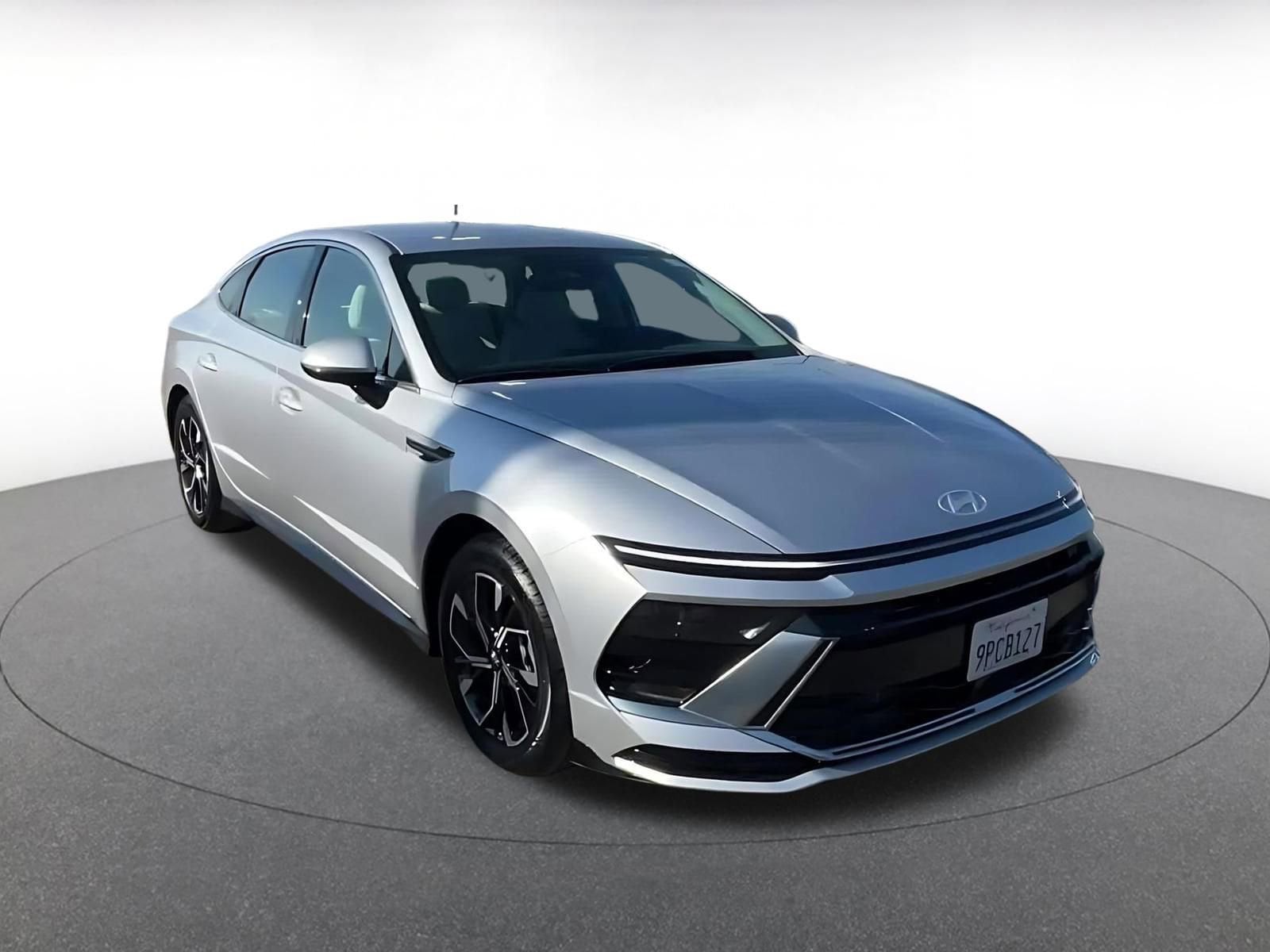 Thumbnail: 2025 Hyundai Sonata - 3