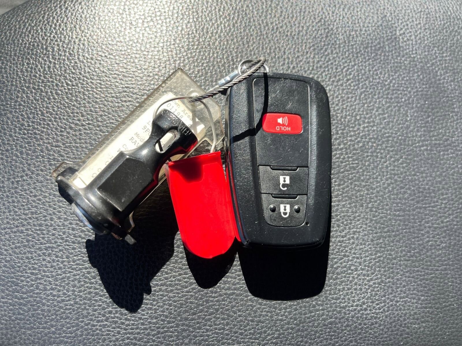 Thumbnail: 2025 Toyota RAV4 - 22