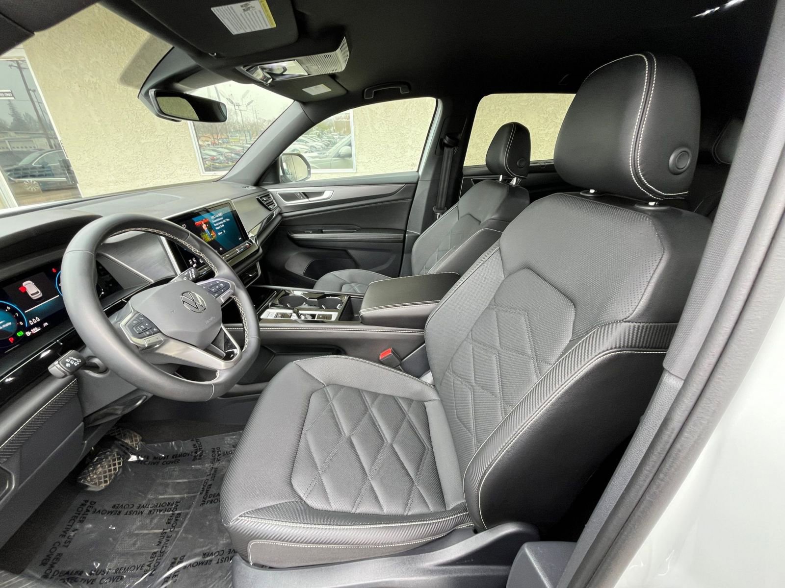 Thumbnail: 2025 Volkswagen Atlas - 28