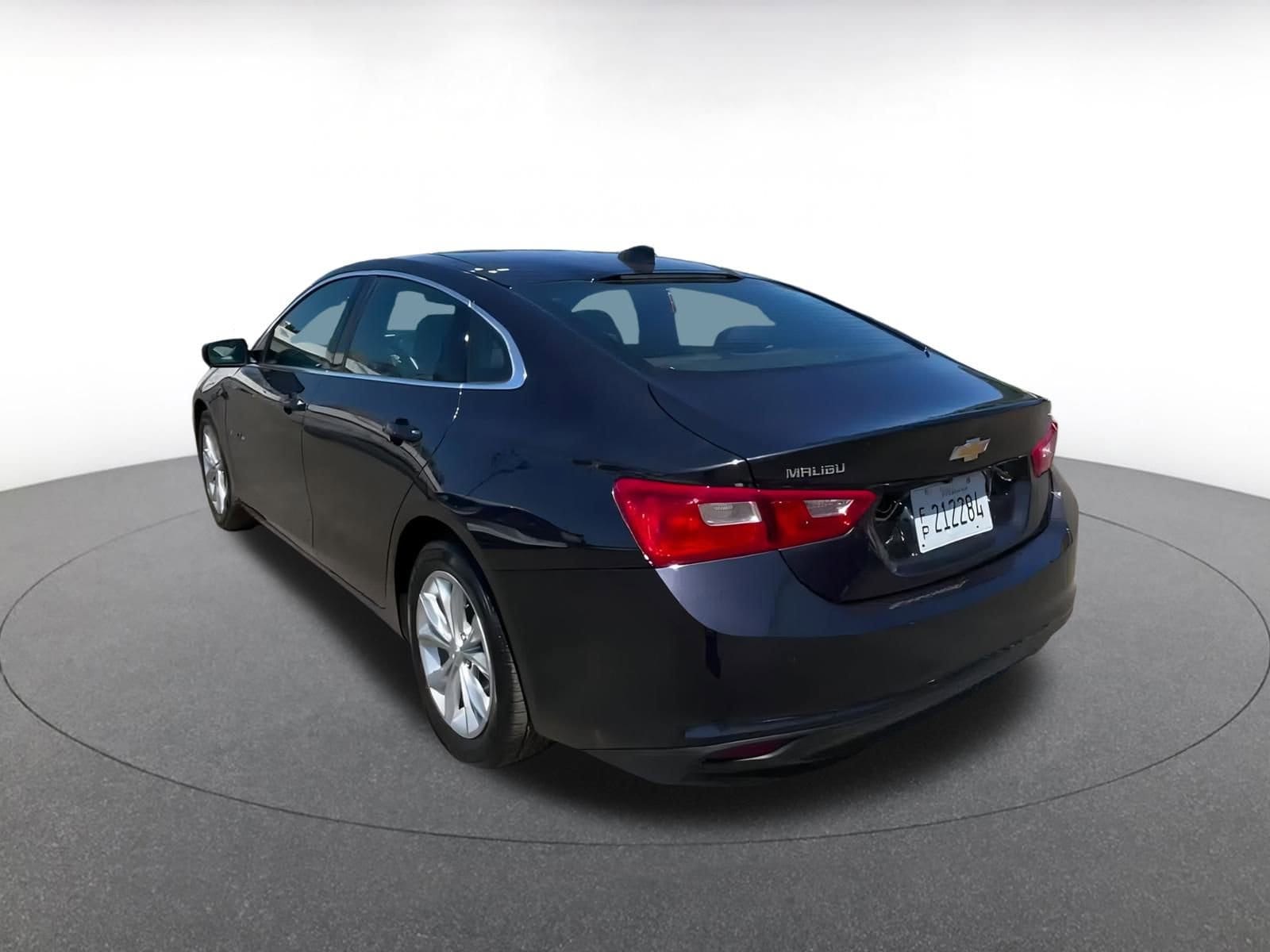 Thumbnail: 2023 Chevrolet Malibu - 11