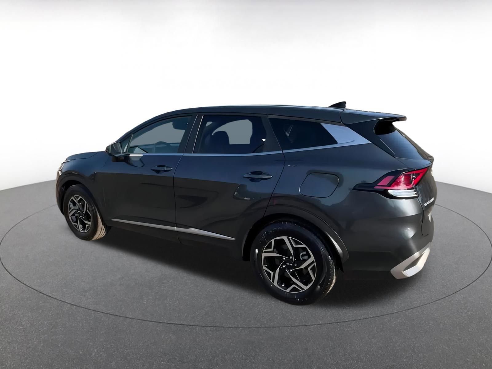 Thumbnail: 2024 Kia Sportage - 10