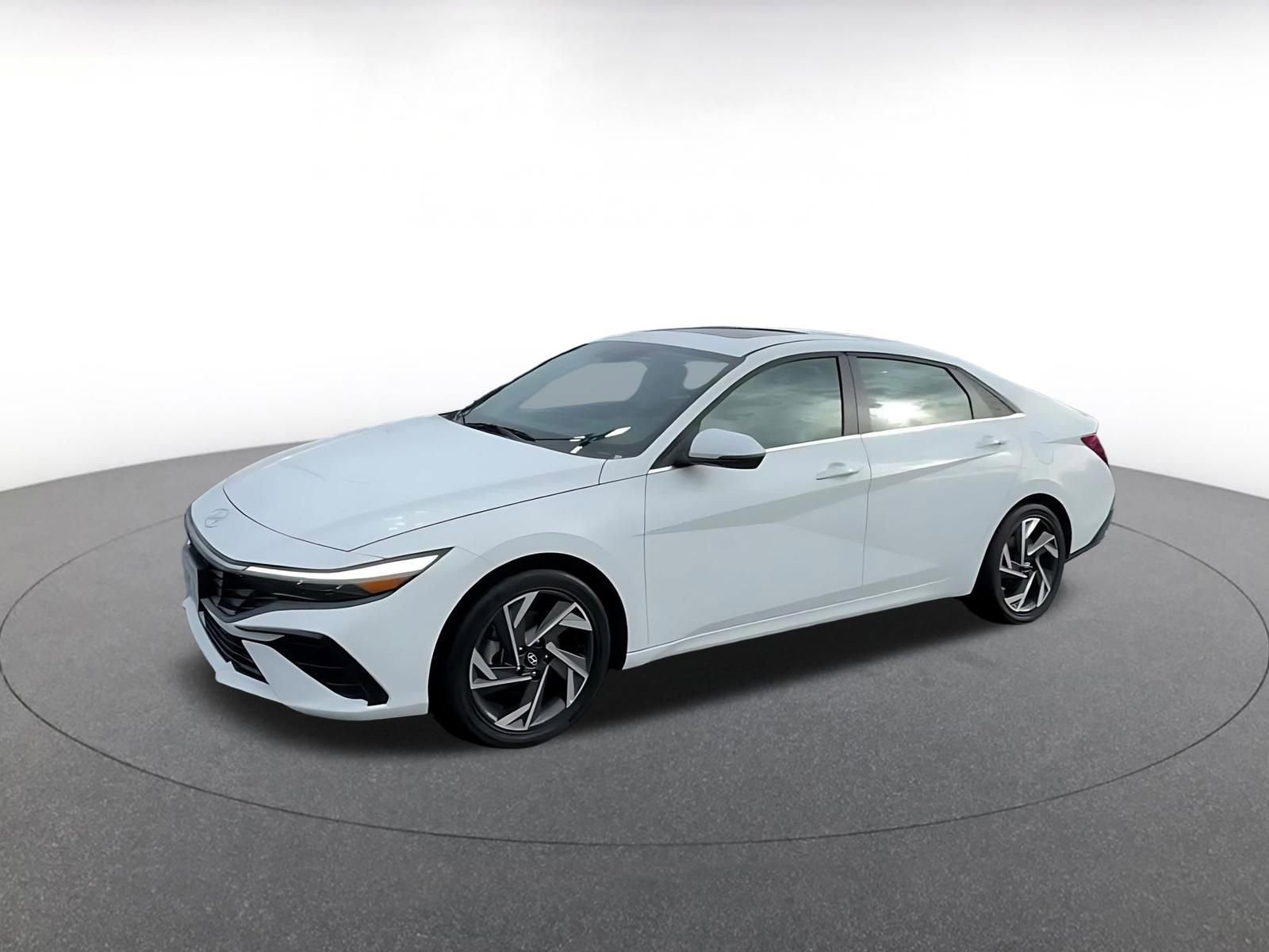 Thumbnail: 2025 Hyundai Elantra - 8