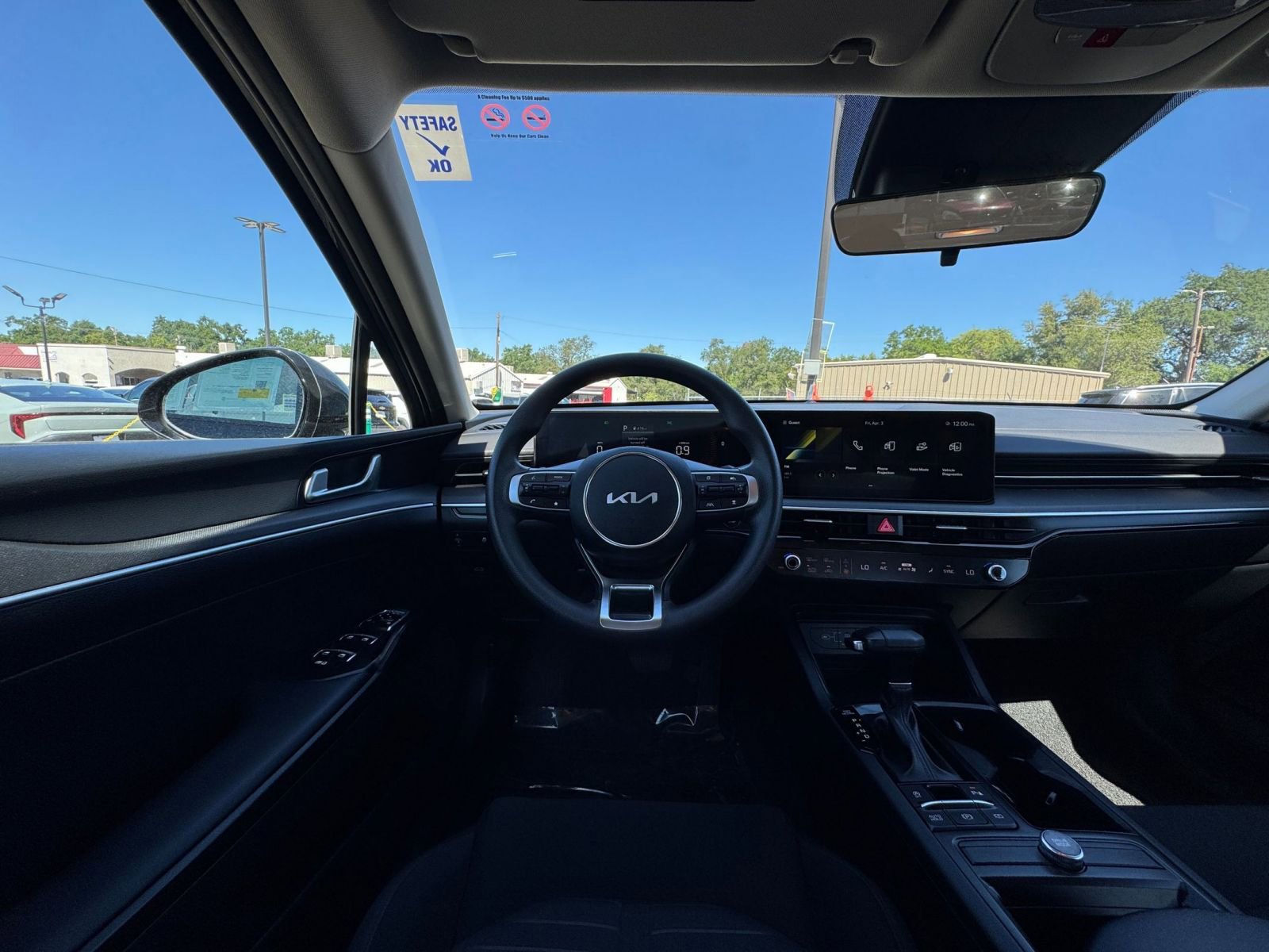 Thumbnail: 2025 Kia K5 - 33