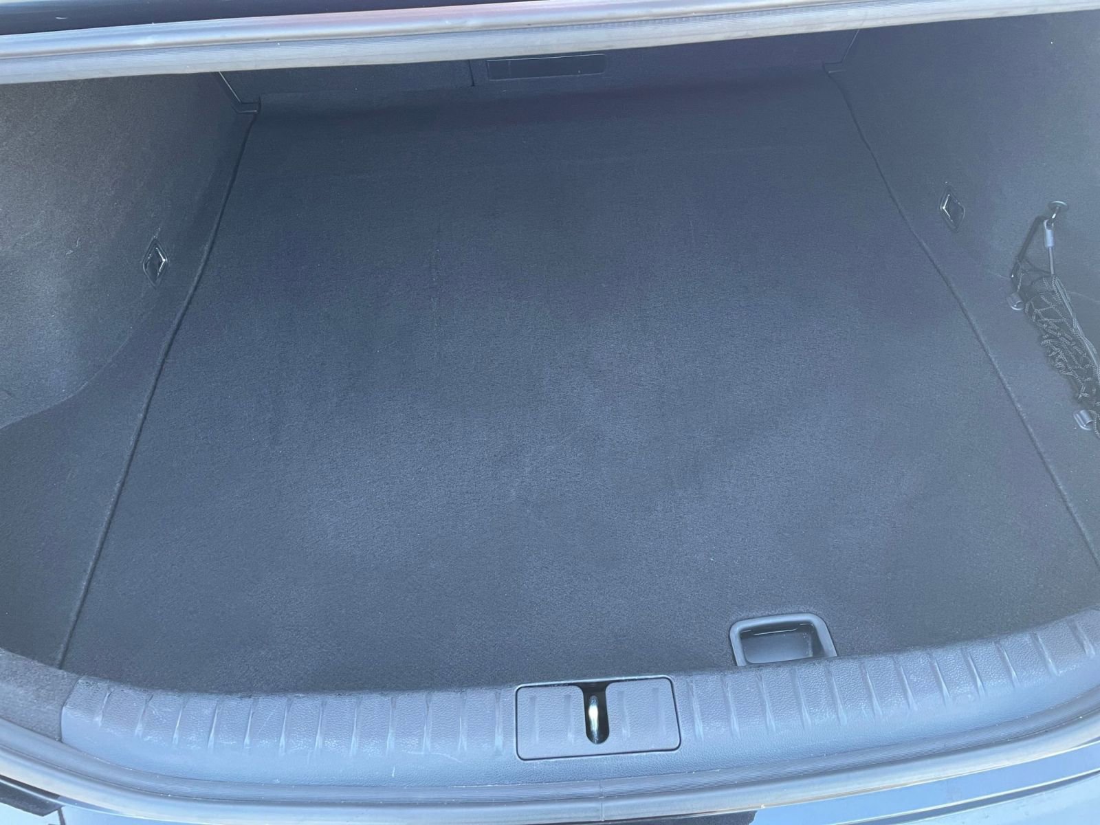 Thumbnail: 2025 Genesis G70 - 31